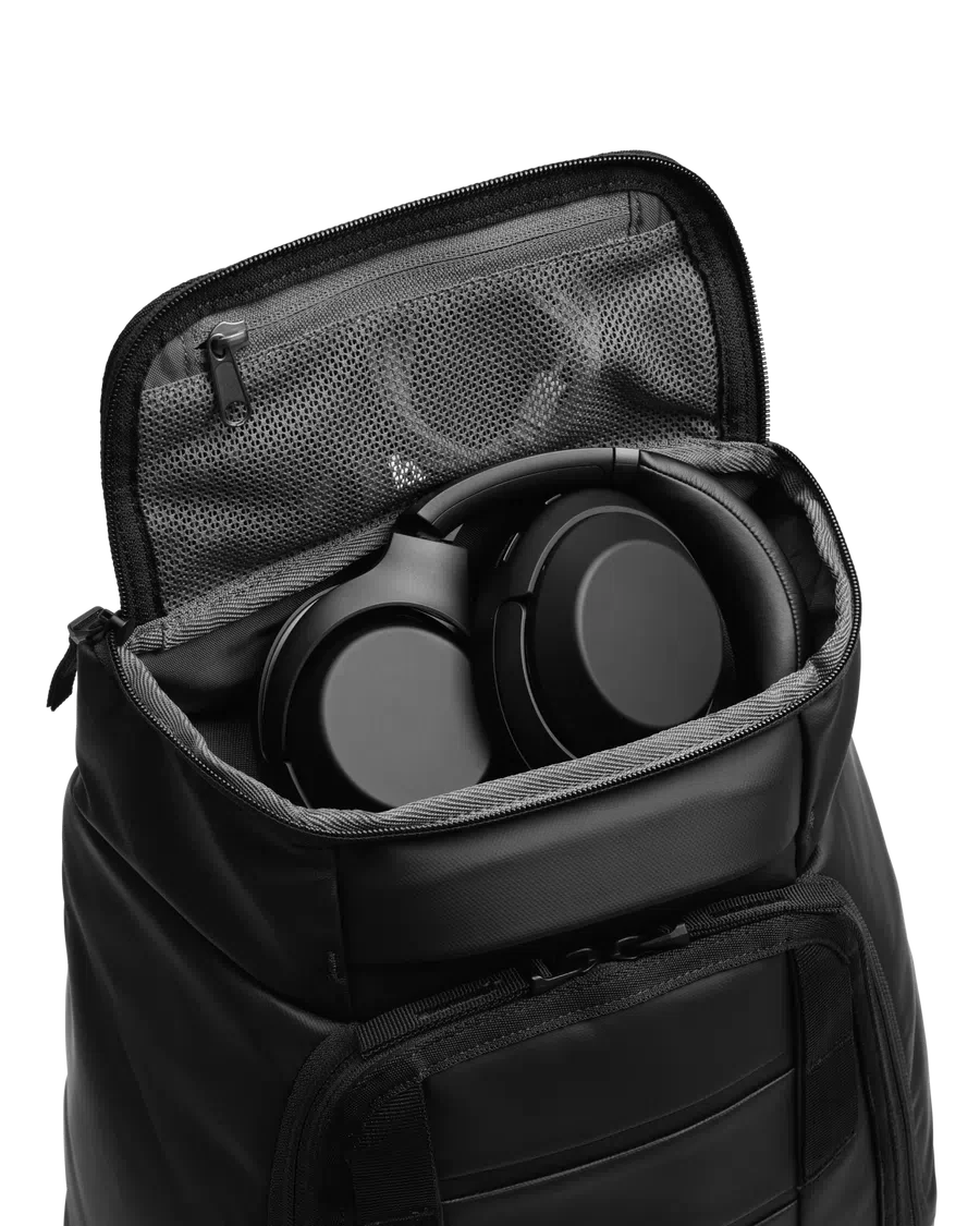 DB Journey Hugger Backpack 20L - Black Out - Image 5