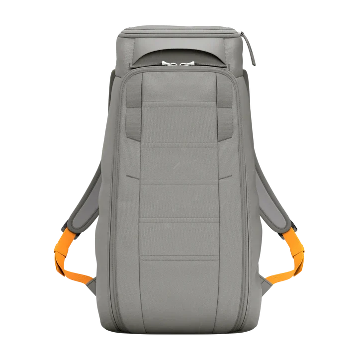 DB Journey Hugger Backpack 20L - Sand Grey - Image 3