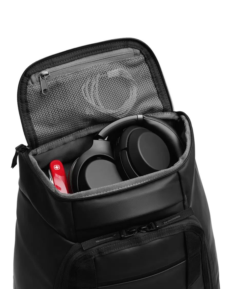DB Journey Hugger Backpack 30L - Black Out - Image 5