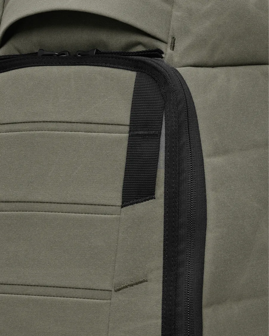 DB Journey Hugger Backpack 30L - Forest Green - Image 7