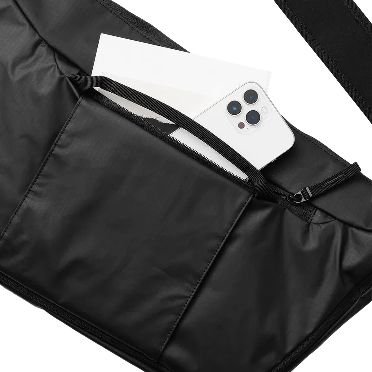 DB Journey Ramverk Pro Sling Bag 20L - Black Out - Image 4