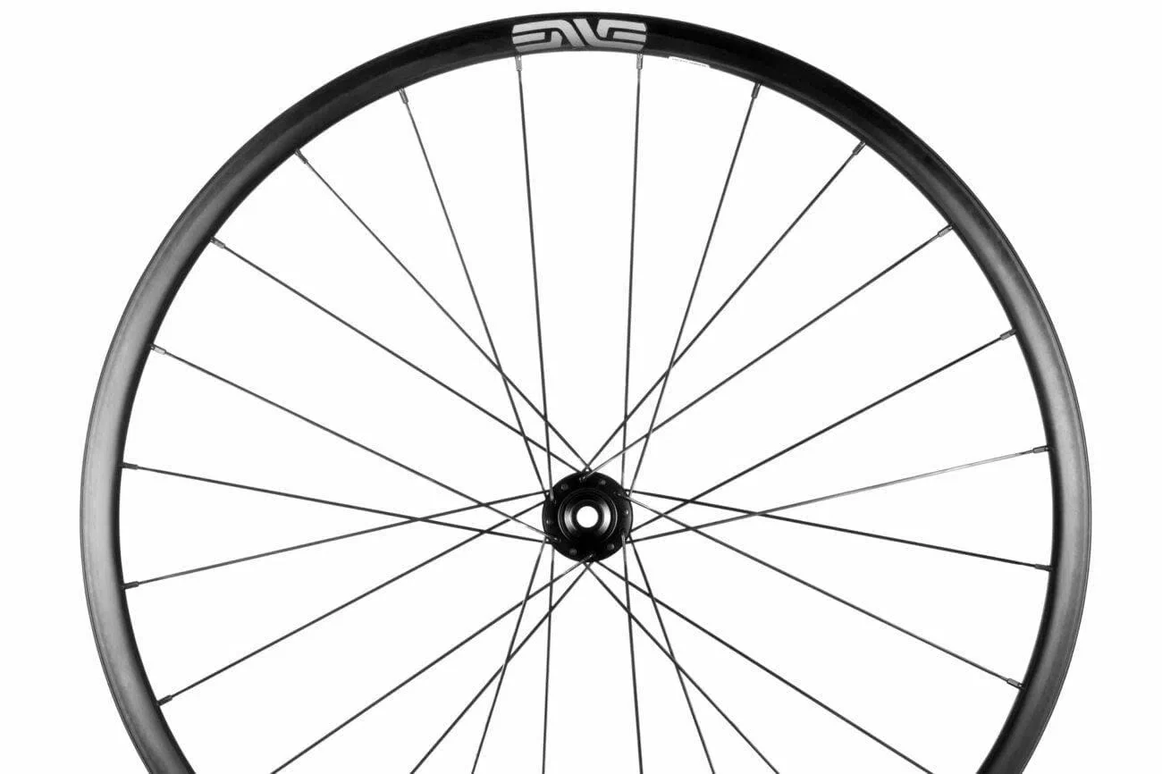 ENVE Wheelset AG28 Tubeless Center Lock - Carbon Black - Image 3