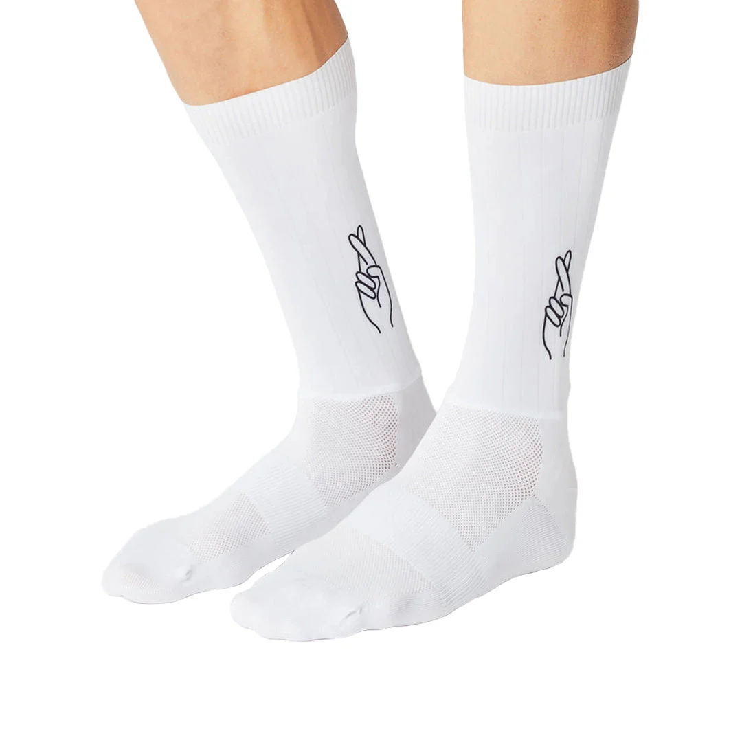 FINGERSCROSSED Aero Logo Socks - White - Image 3