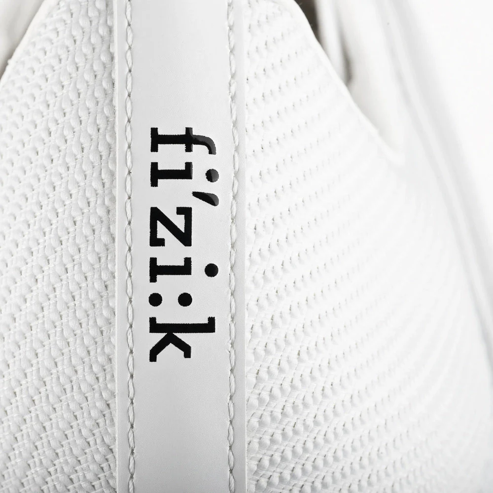 Fizik Vento Aeroweave Powerstrap Road Carbon Cycling Shoes - White - Image 5