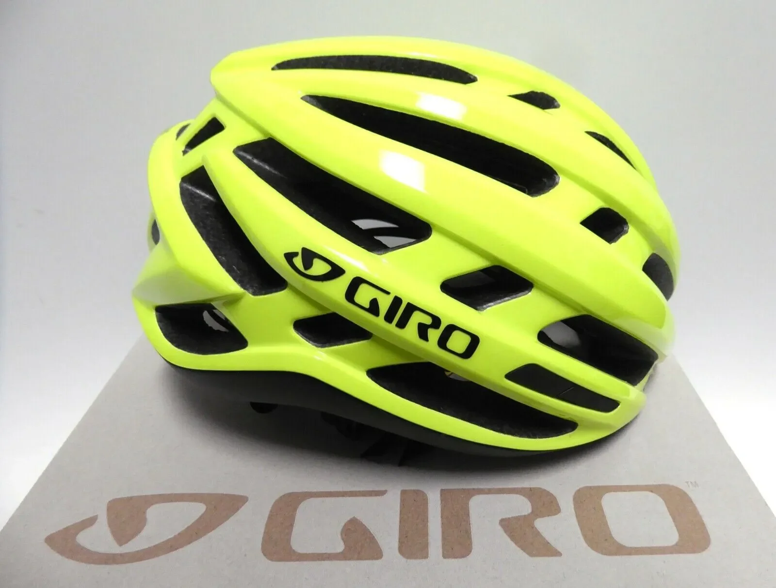 GIRO AGILIS Cycling Helmet - HIGHLIGHT YELLOW - Image 4