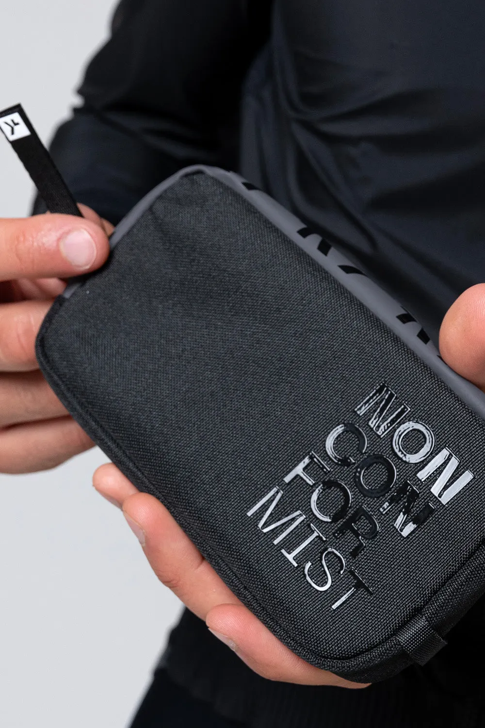 GOBIK Essential 2.0 Phone Case - True Black - Image 2