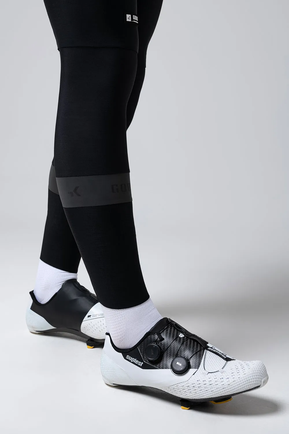 GOBIK Kaba 2.0 Leg Warmers - Pitch Black - Image 5