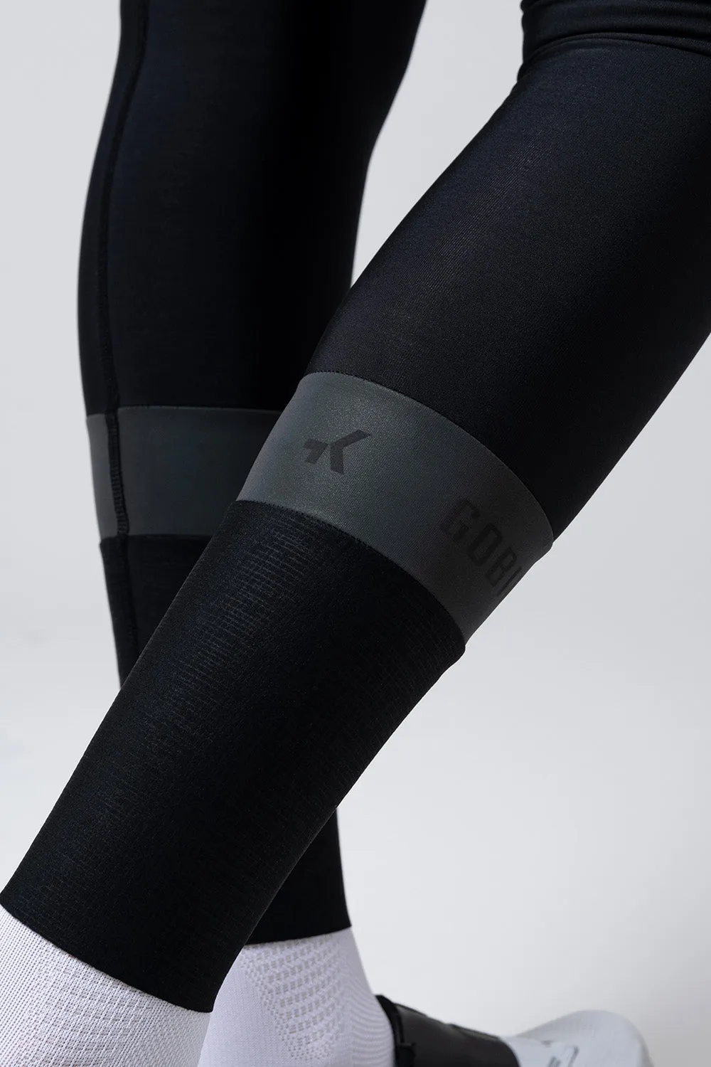 GOBIK Kaba 2.0 Leg Warmers - Pitch Black - Image 6
