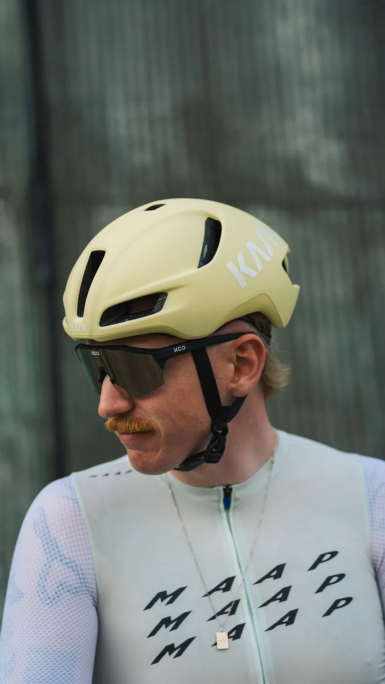 KASK Utopia Y Cycling Helmet - Celestial Yellow Matt - Image 2
