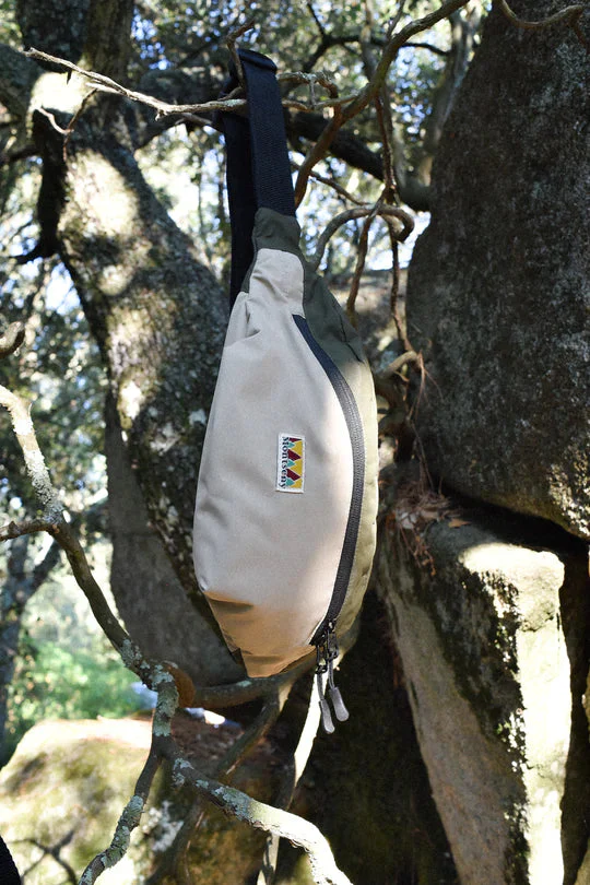 LASER Montseny Shoulder Bag - Cargo - Image 3