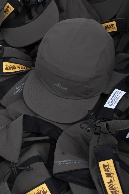 LASER Trail 5 Panel Hat Cap - Mud - Image 4