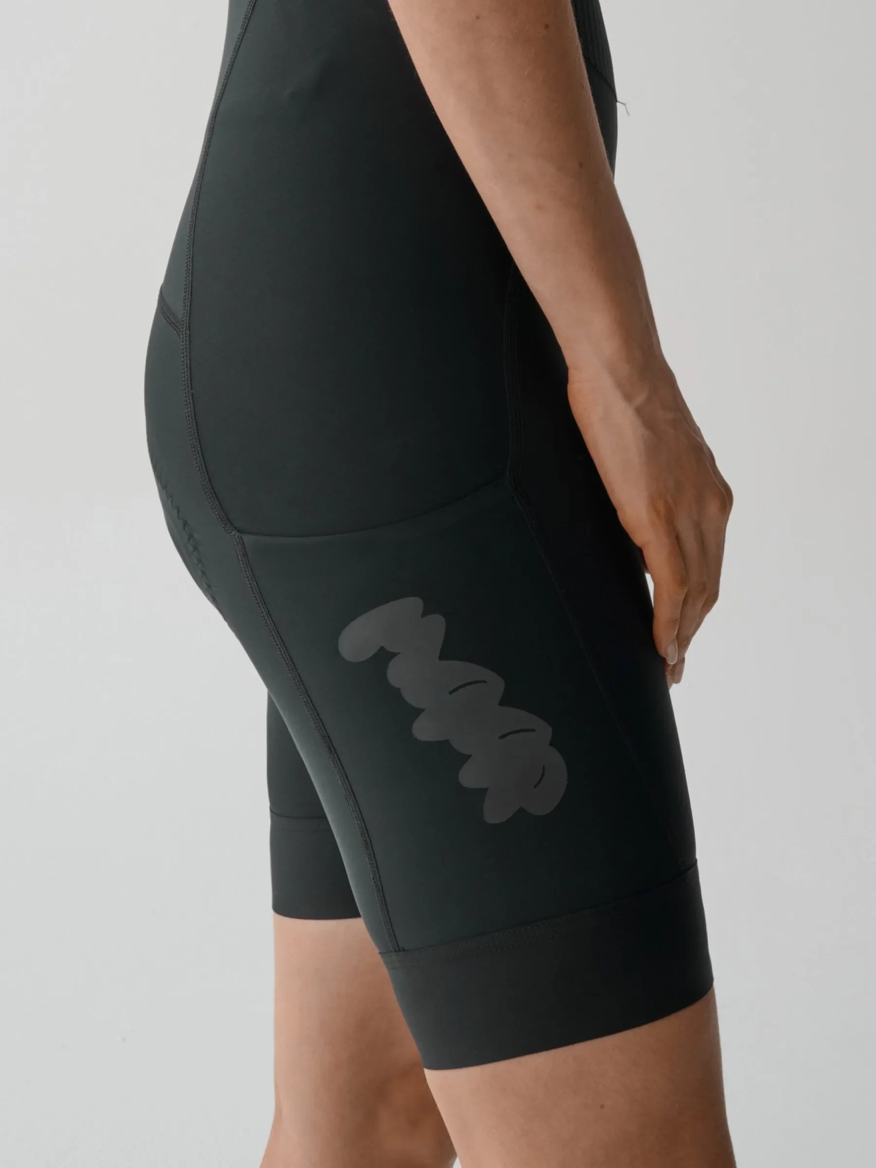 MAAP Aerate Women Team Bib Shorts Evo Cargo - Black - Image 4