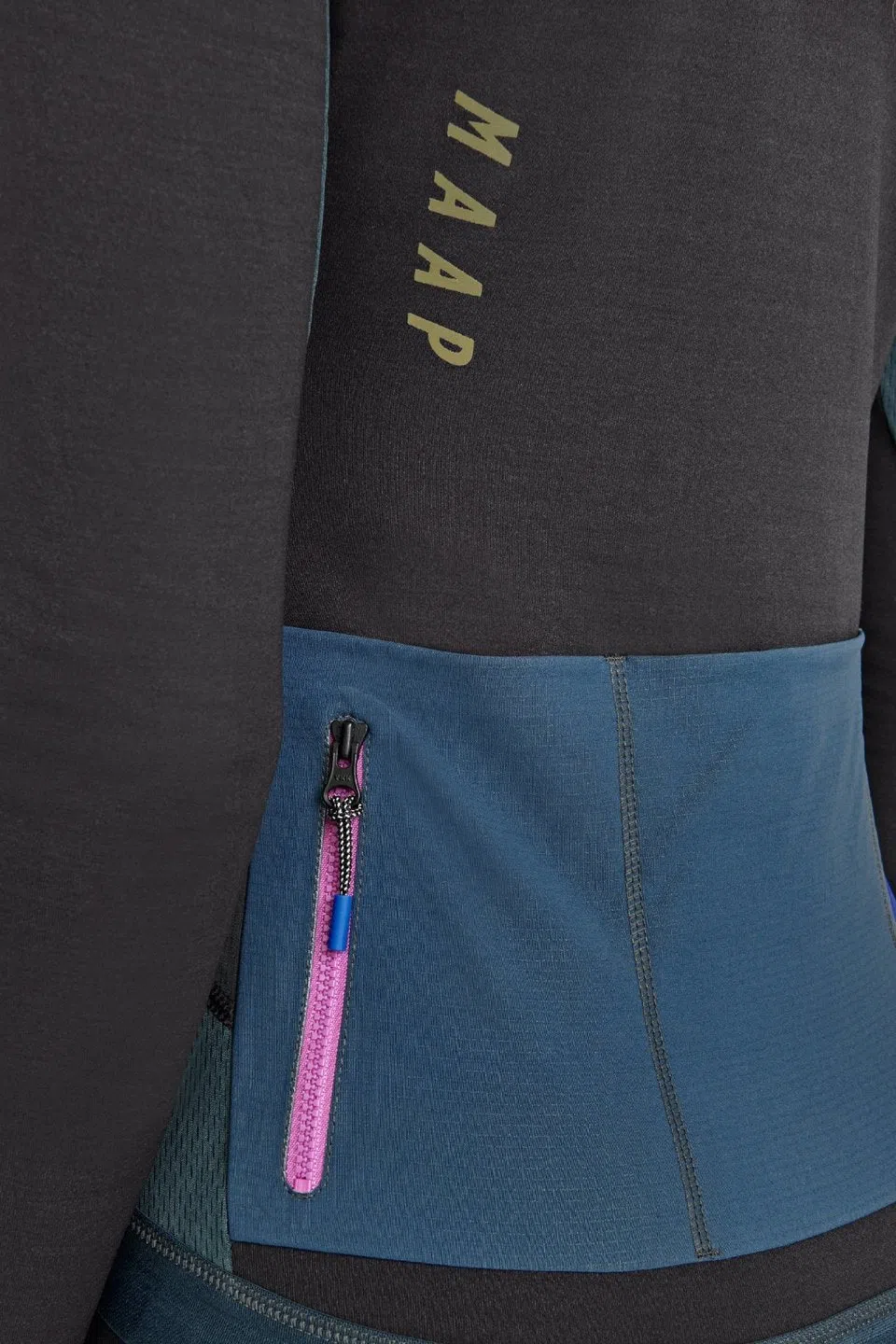 MAAP Alt Road Long Sleeve Women Jersey - Graphite - Image 4