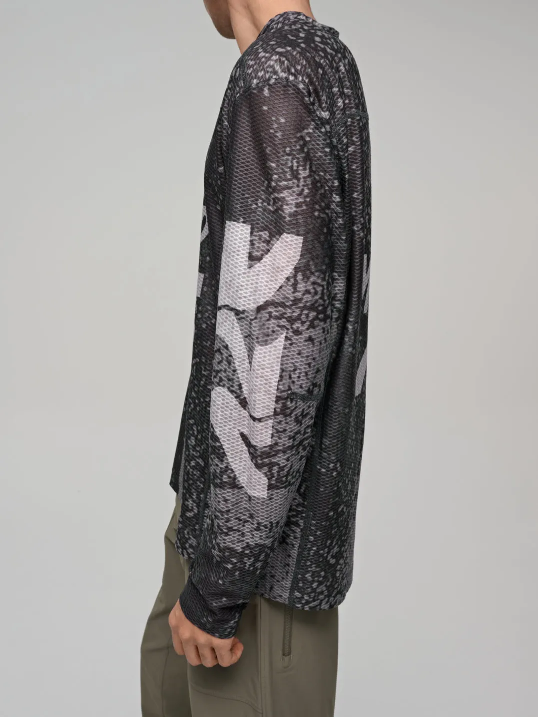 MAAP Alt Road Mesh LS Tee - Silver/Black - Image 5