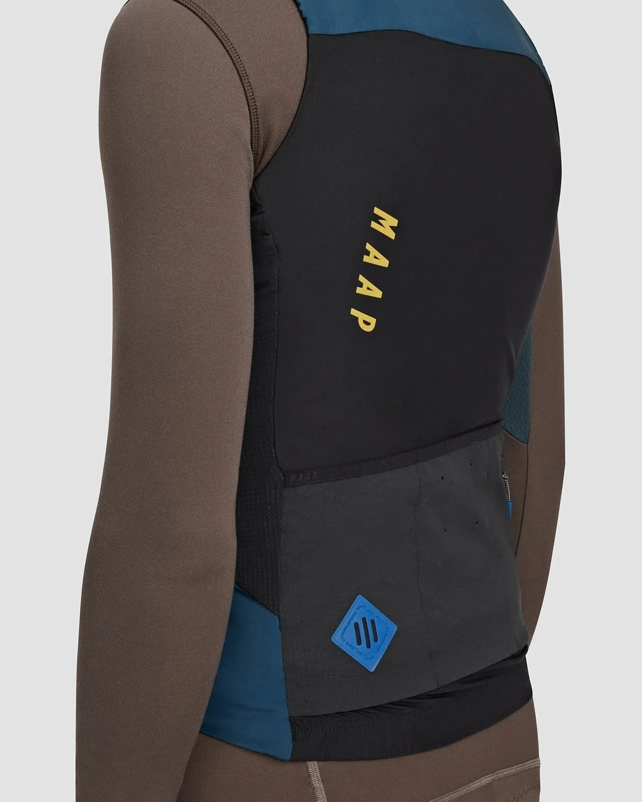 MAAP Alt Road Thermal Vest - Dark Teal - Image 4