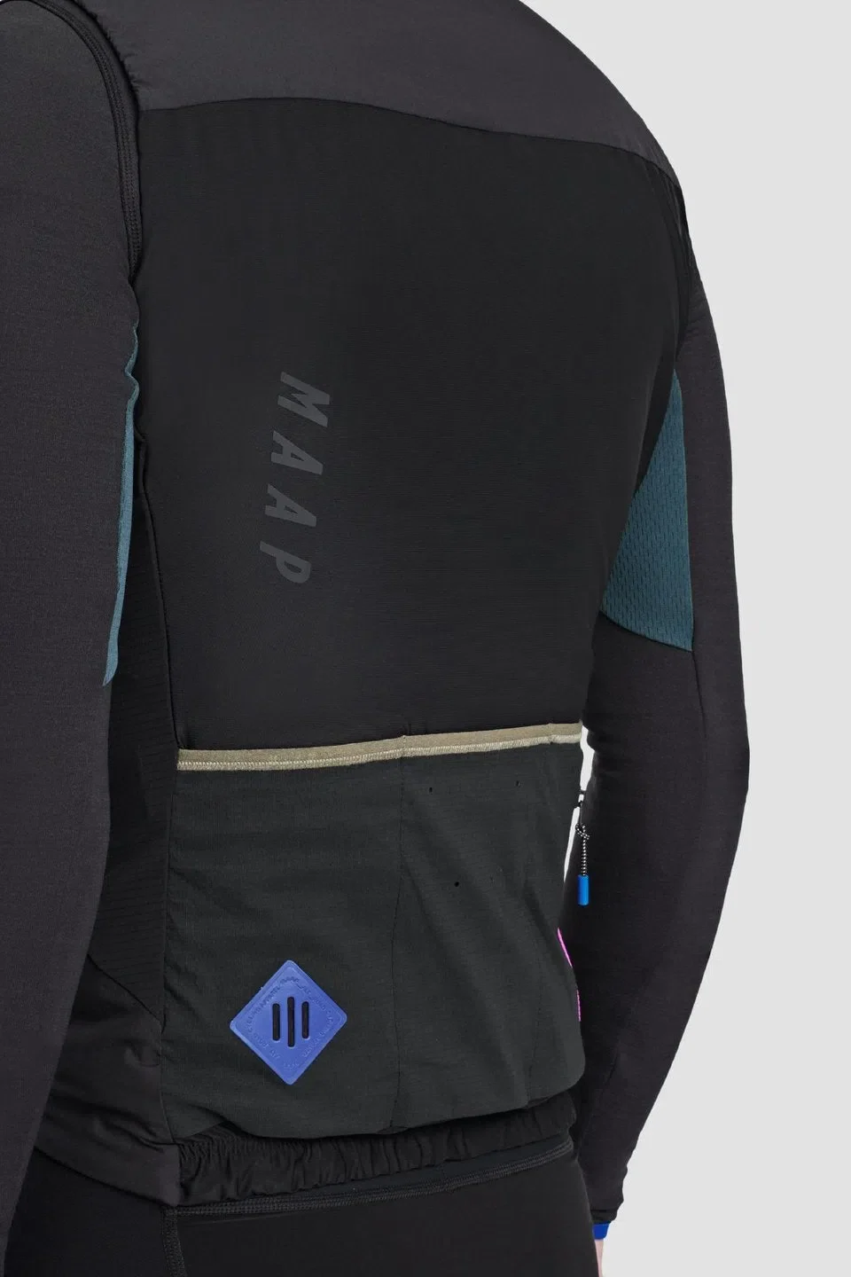MAAP Alt Road Thermal Vest - Black - Image 6
