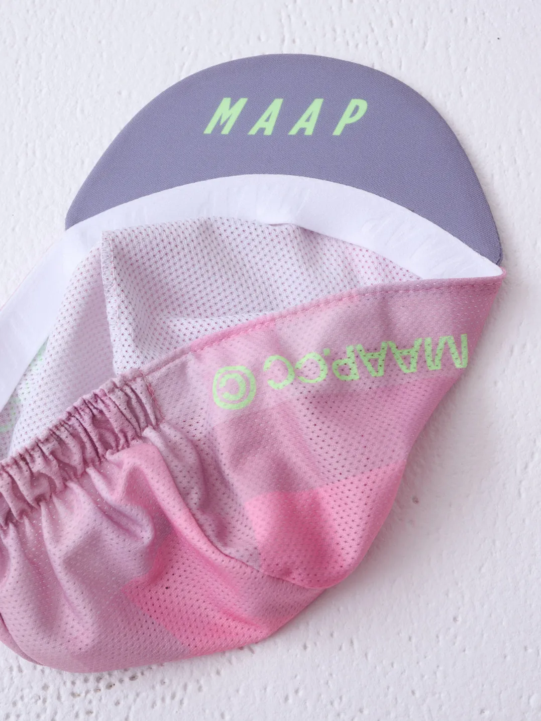 MAAP Blur Cycling Cap - Rosa/Fluoro - Image 2