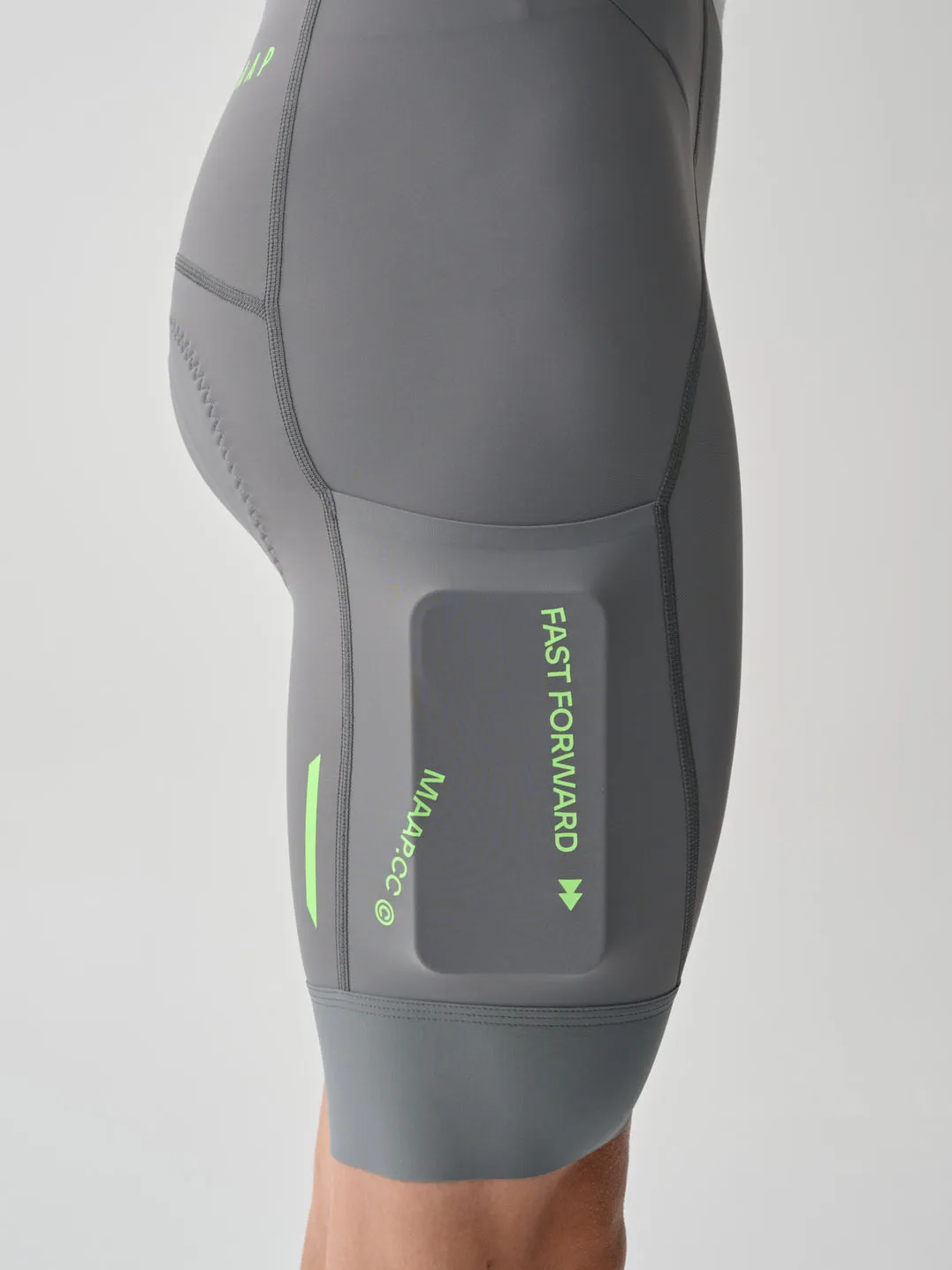 MAAP Blur Team Bib Evo Cargo Bib Shorts - Shadow - Image 4