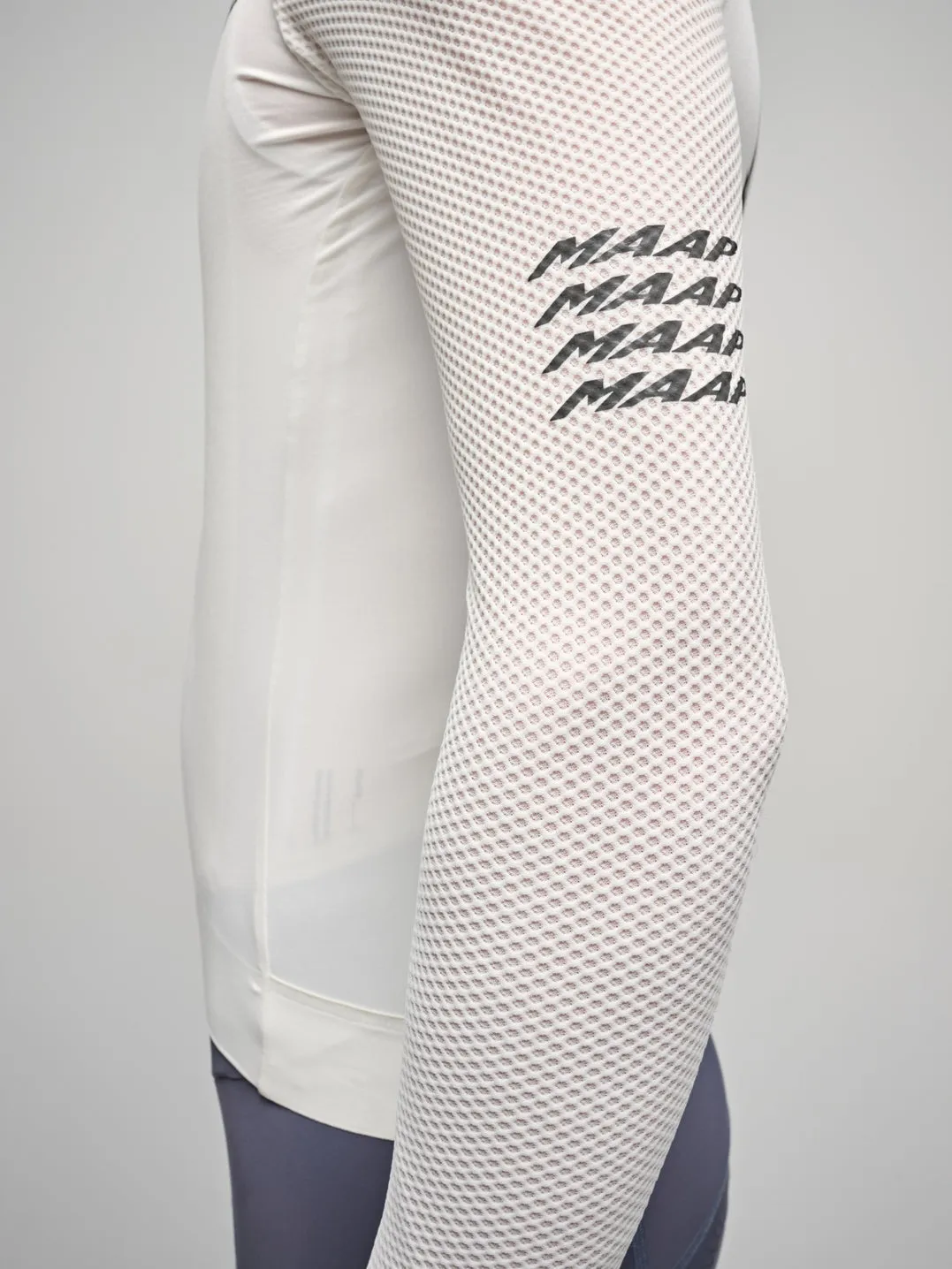 MAAP Emerge Long Sleeve Jersey - Vapour - Image 5