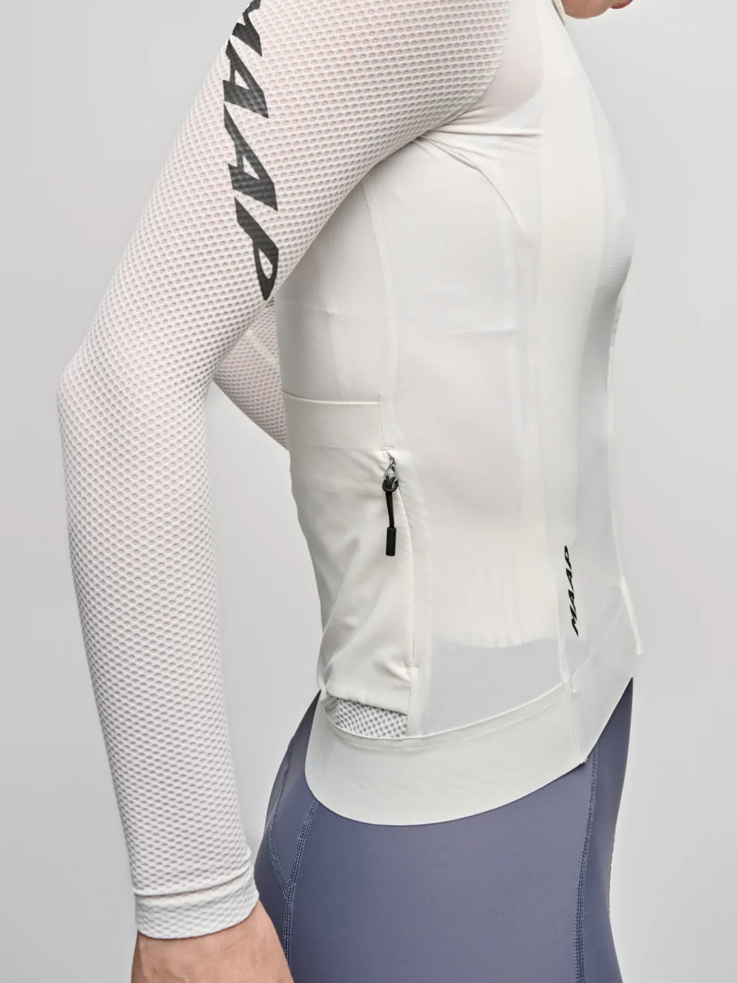 MAAP Emerge Long Sleeve Women Jersey - Vapour - Image 5