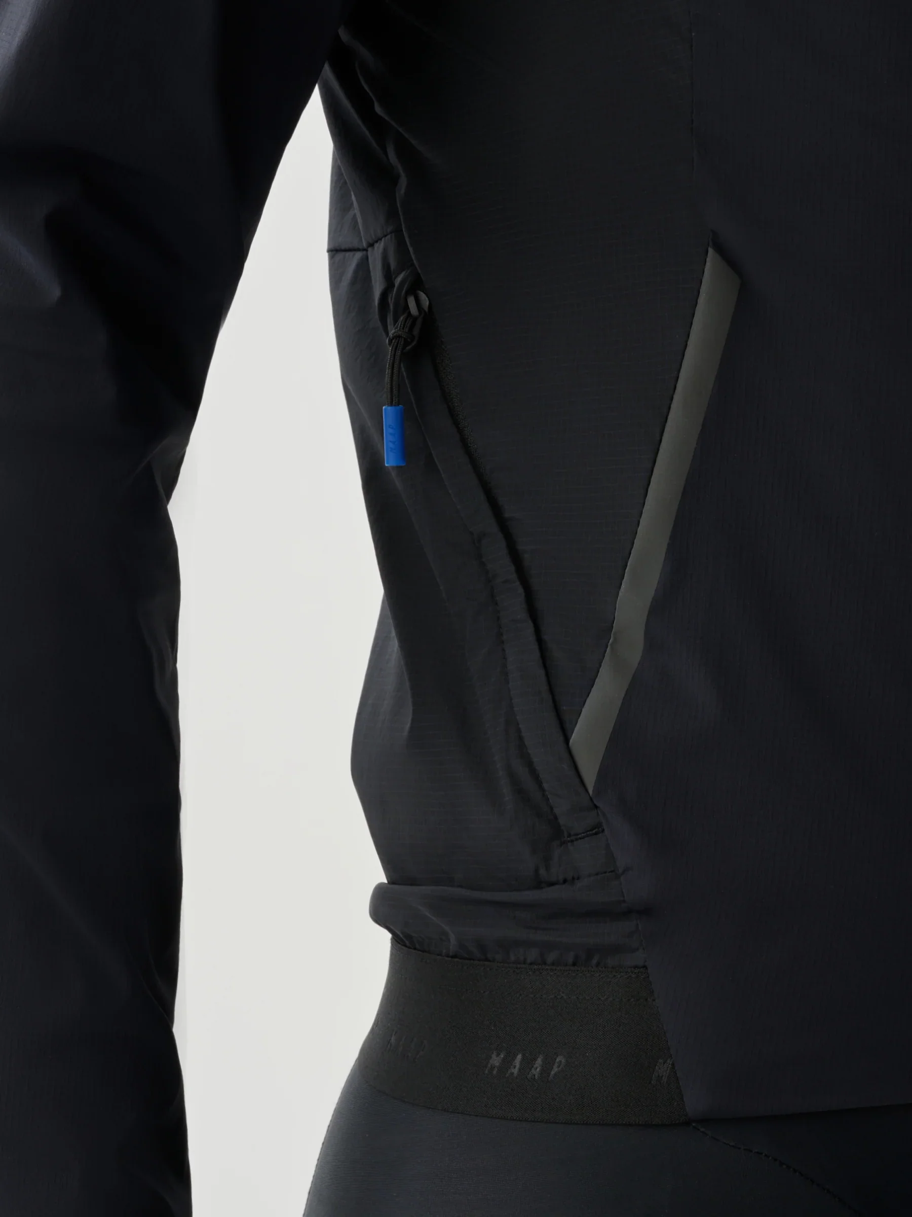 MAAP Flow Insulated Jacket - Black - Image 6