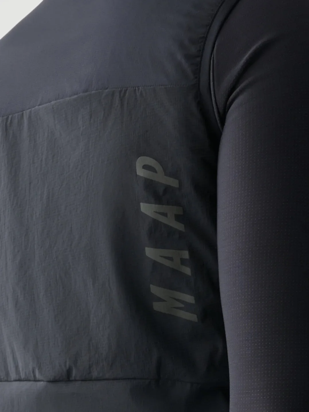 MAAP Flow Insulated Women Vest - Black - Image 5