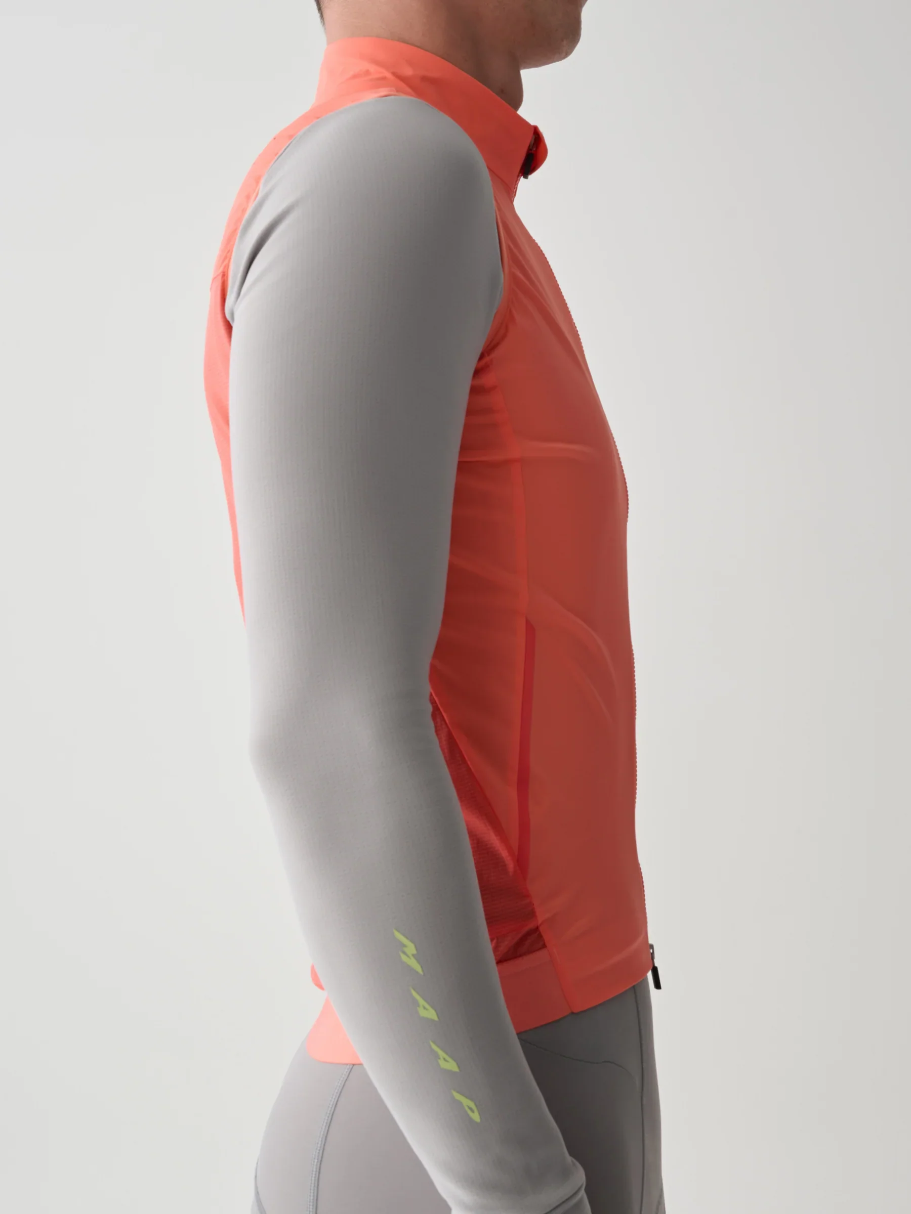 MAAP Flow Vest - Tangelo - Image 4