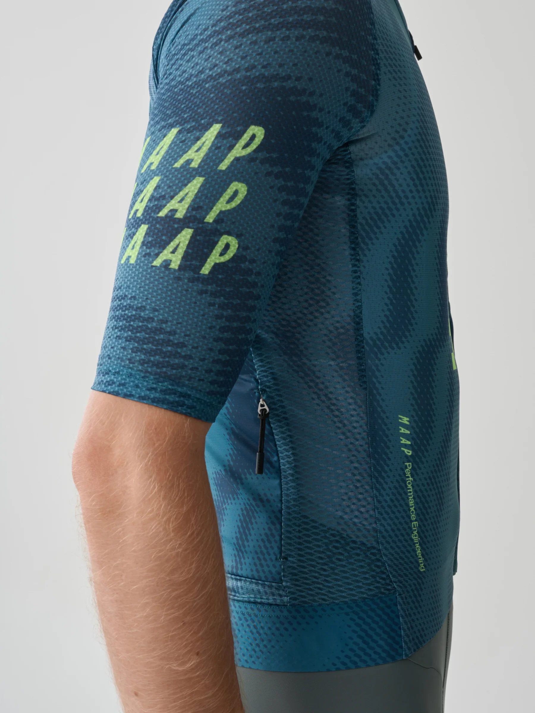 MAAP Privateer Russell Finsterwald Pro Air Jersey - Green - Image 4