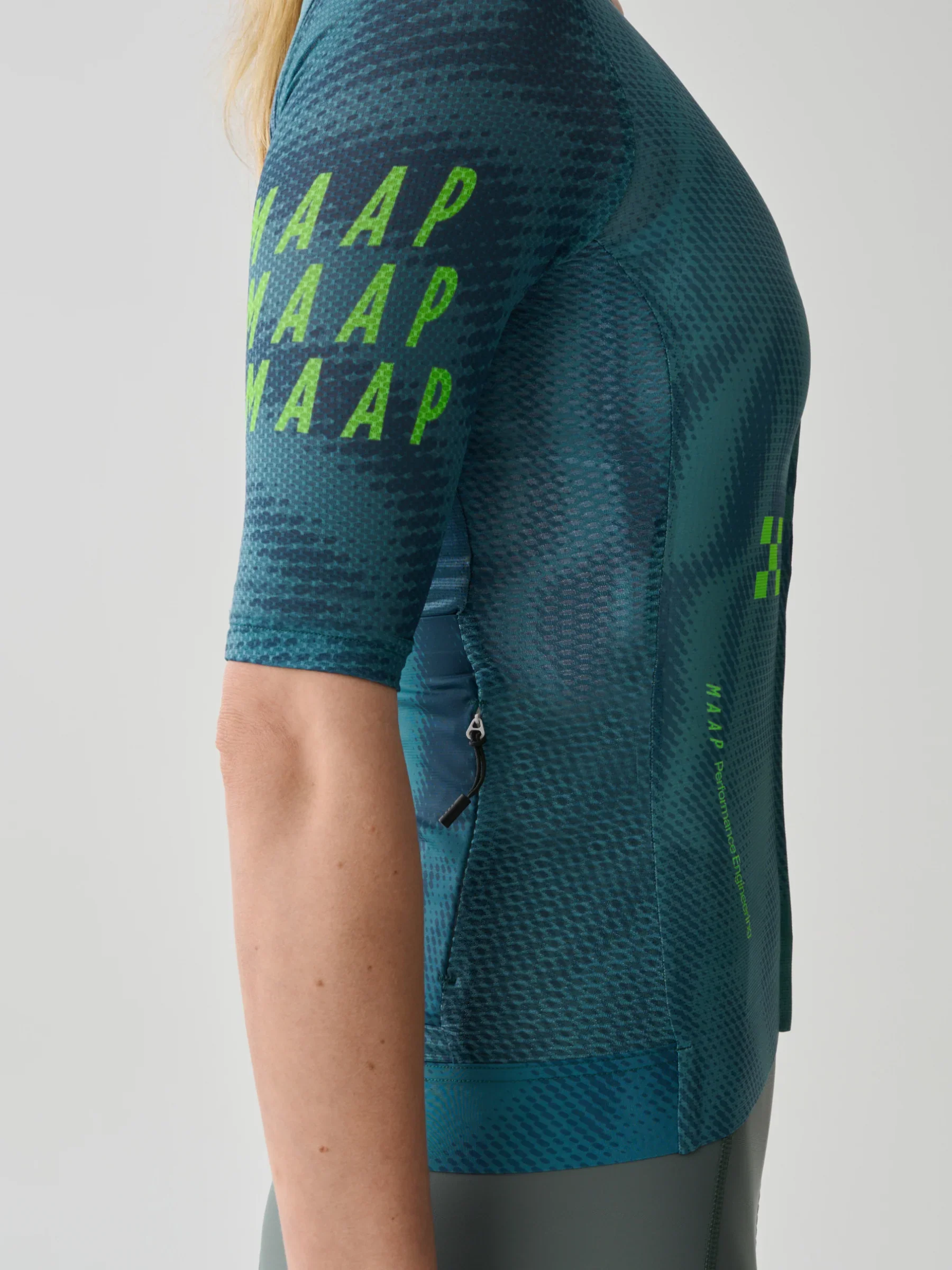 MAAP Privateer Russell Finsterwald Women Pro Air Jersey - Green - Image 5