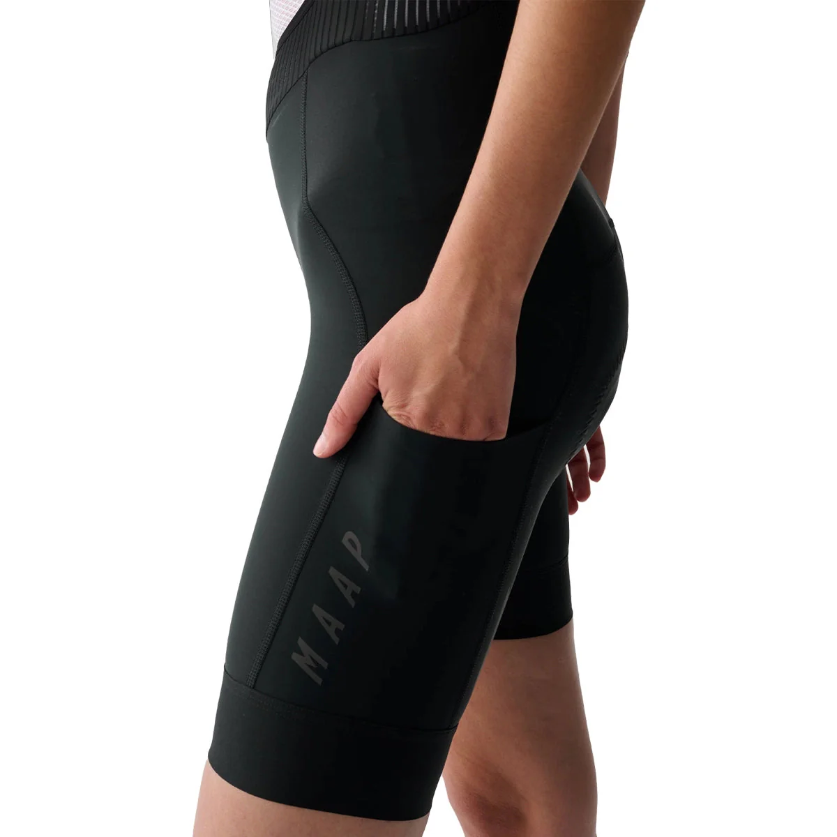 MAAP Team Evo Cargo Women Bib Shorts - Black/Black - Image 4