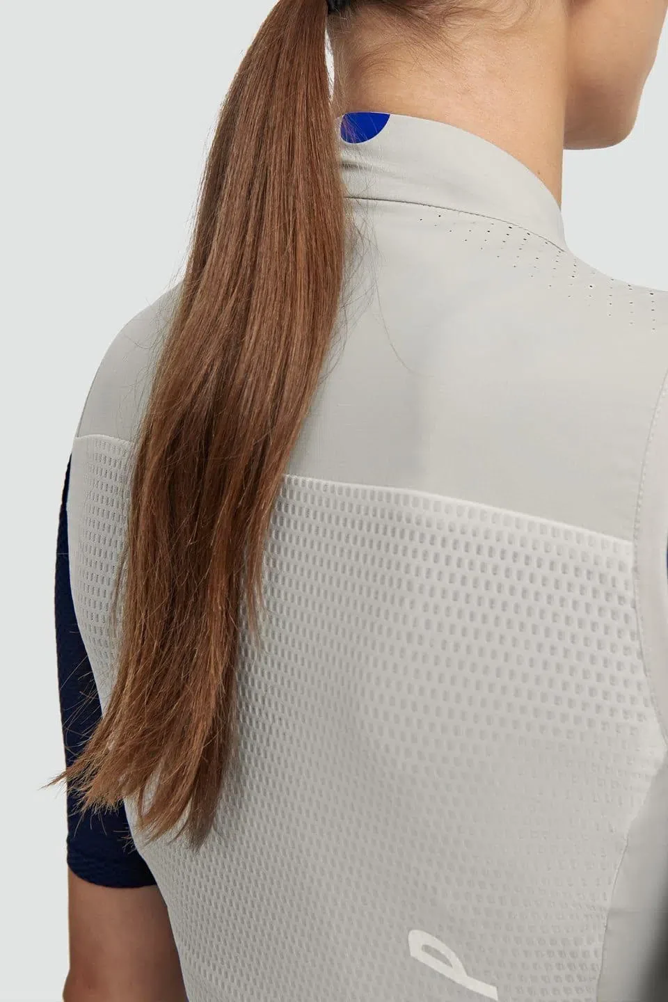 MAAP Women Draft Team Vest - Fog AW2023 - Image 6
