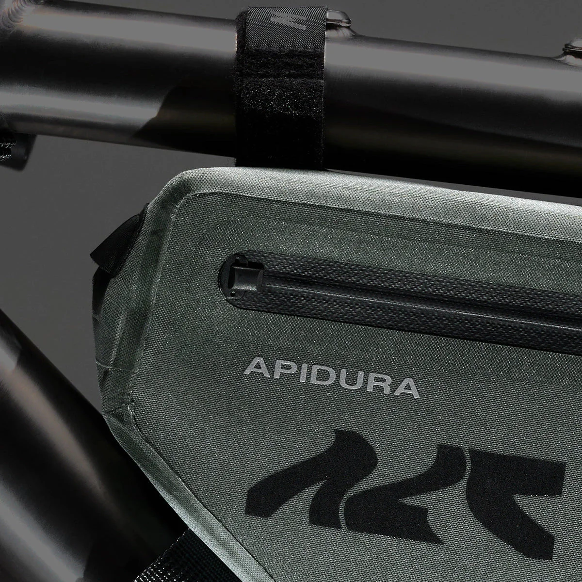 MAAP X APIDURA Frame Pack 1L - Loam - Image 6