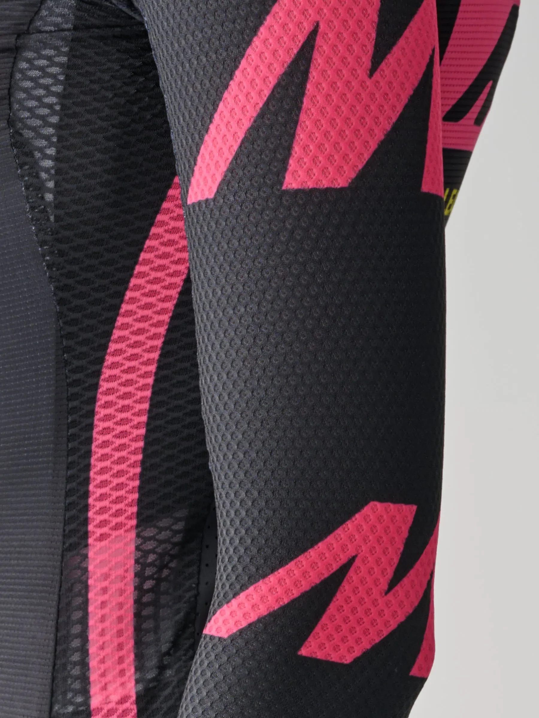 MAAP X BLEACH Pro Air LS Women Jersey - Black/Chrome - Image 8