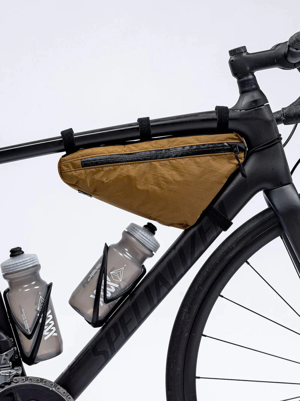 MISSION WORKSHOP Slice Frame Bag - Coyote - Image 2