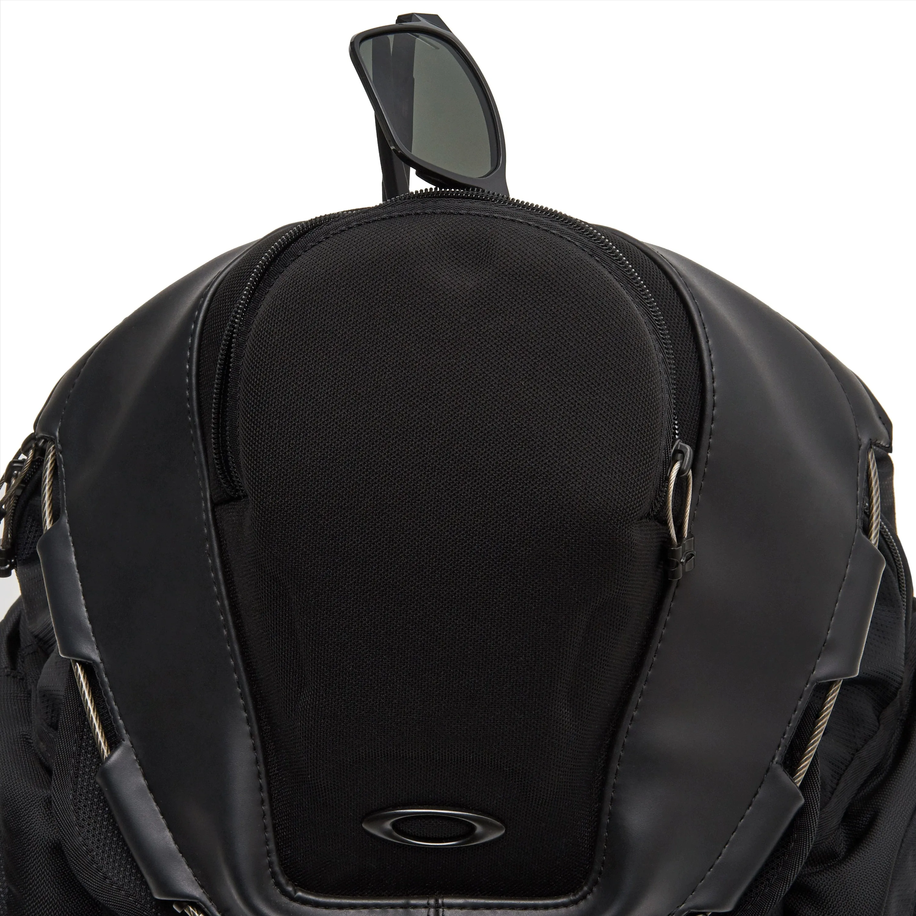OAKLEY Kitchen Sink Backpack 34L - Stealth Black - Image 3