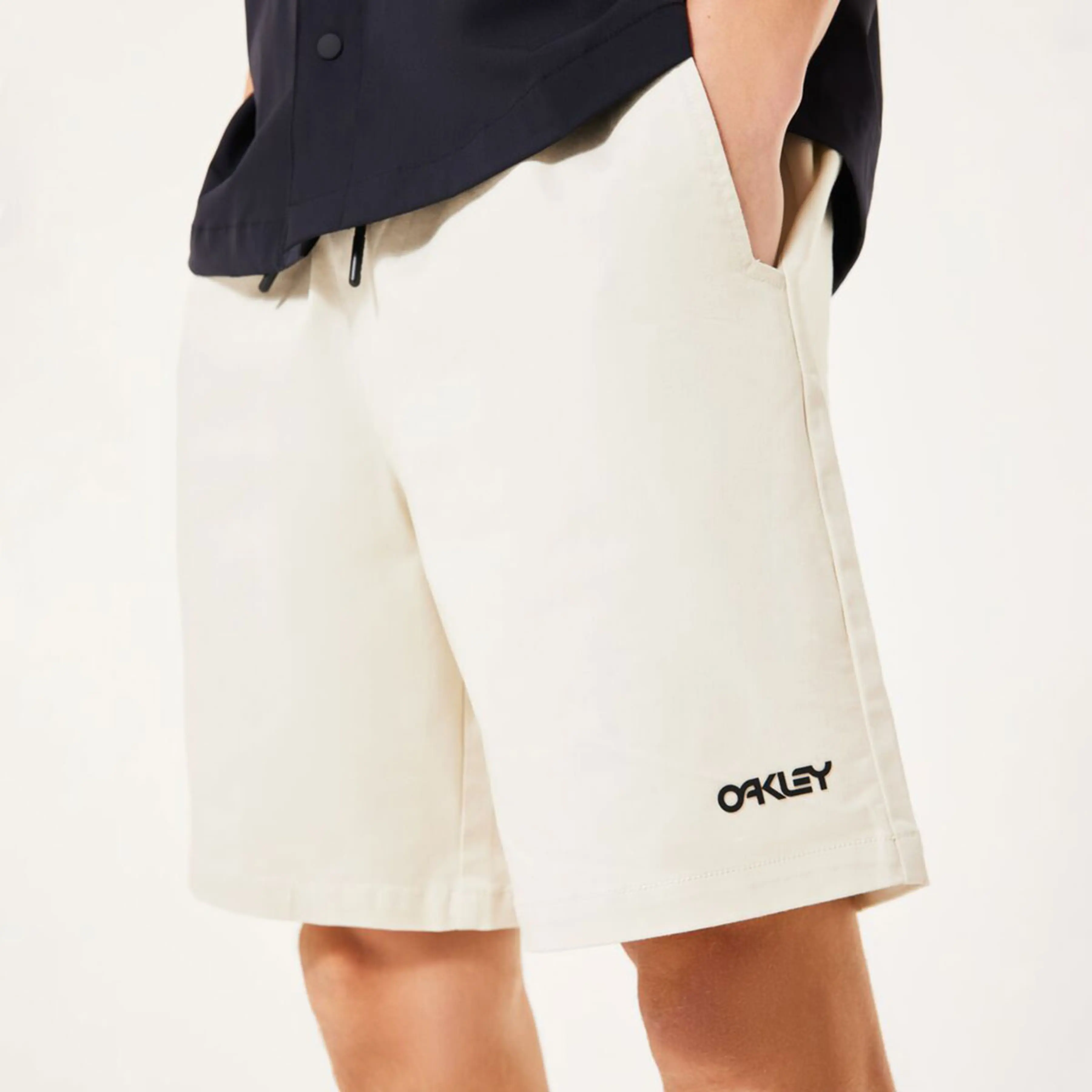 OAKLEY Marine Park Hybrid Short - Mist - Image 3