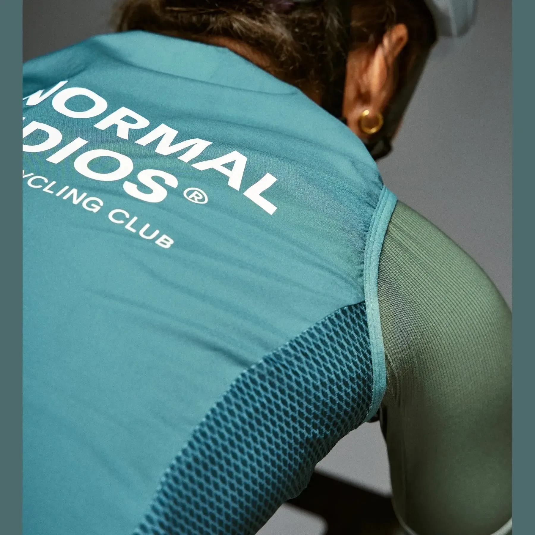 PAS NORMAL STUDIOS Mechanism Women Stow Away Gilet - Grey Teal - Image 8