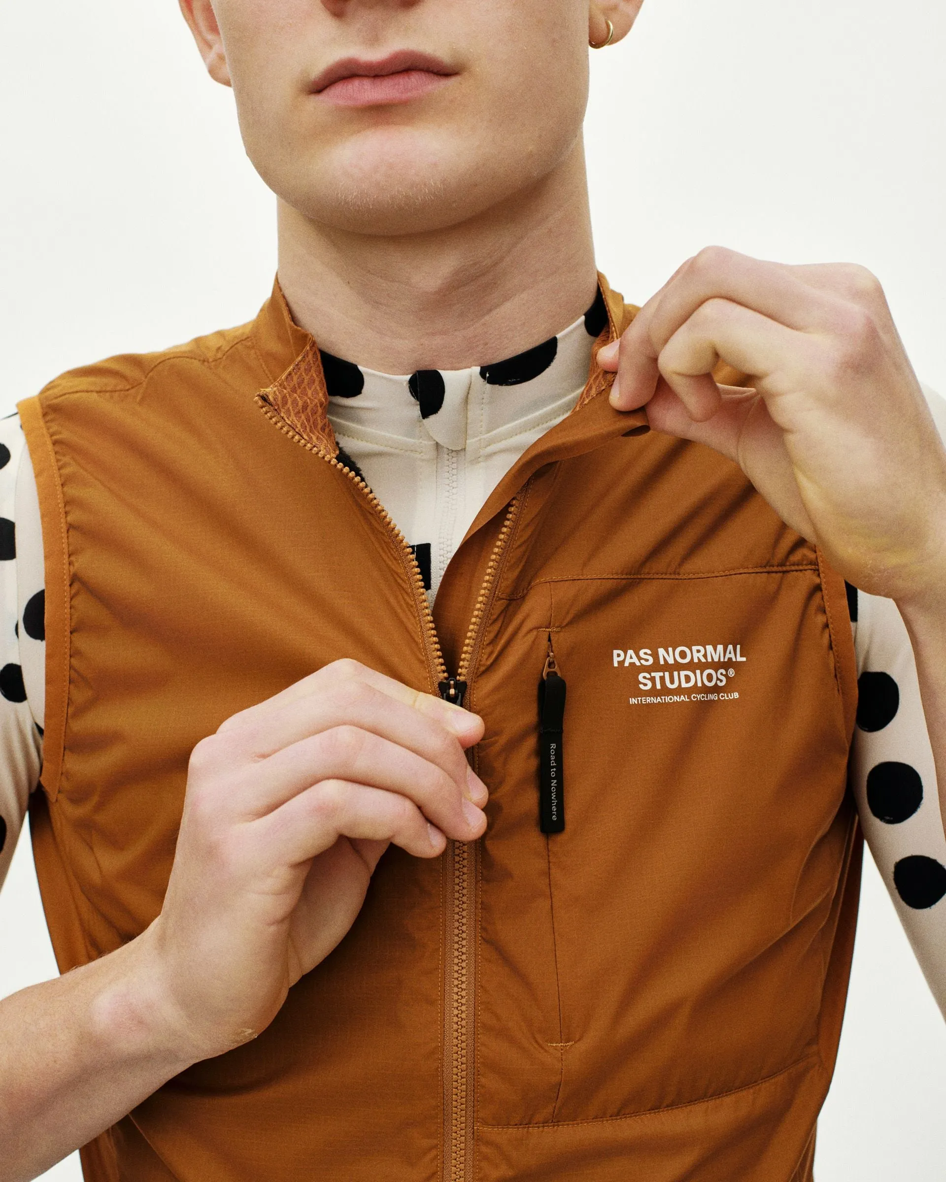 PAS NORMAL STUDIOS Men's Essential Insulated Gilet - Pecan - Image 5