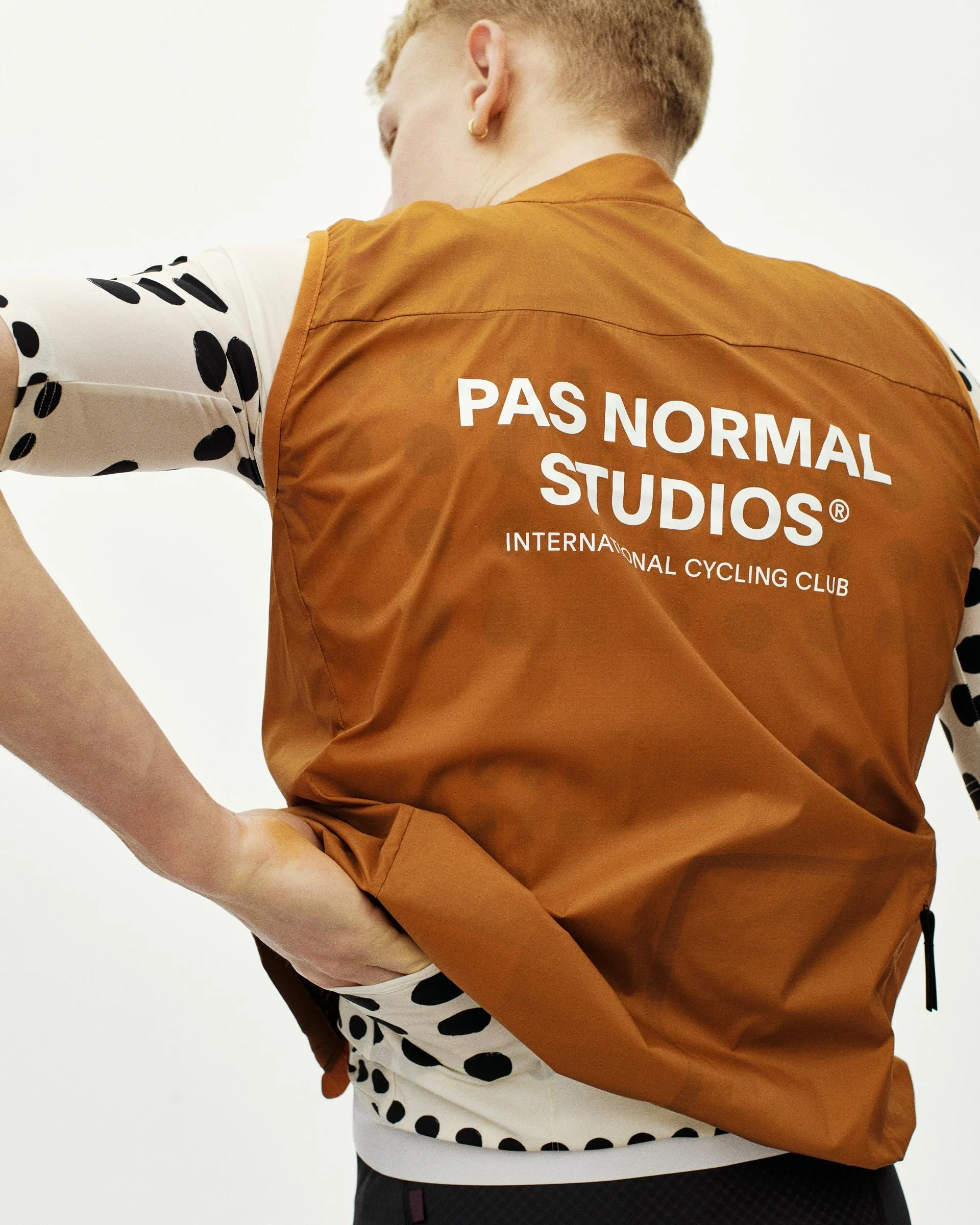 PAS NORMAL STUDIOS Men's Essential Insulated Gilet - Pecan - Image 8