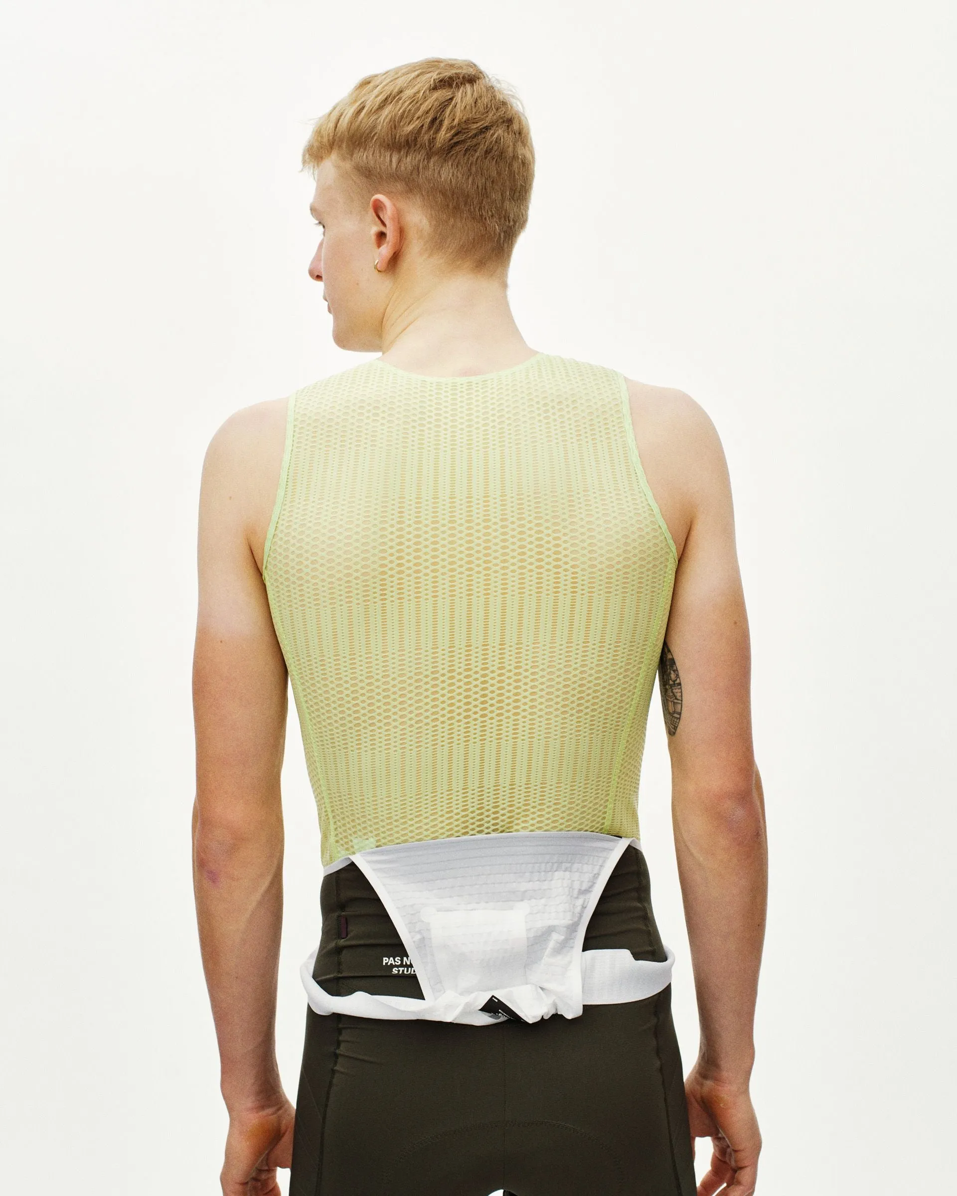 PAS NORMAL STUDIOS Men's Mechanism Pro Sleeveless Baselayer - Wasabi Green - Image 4