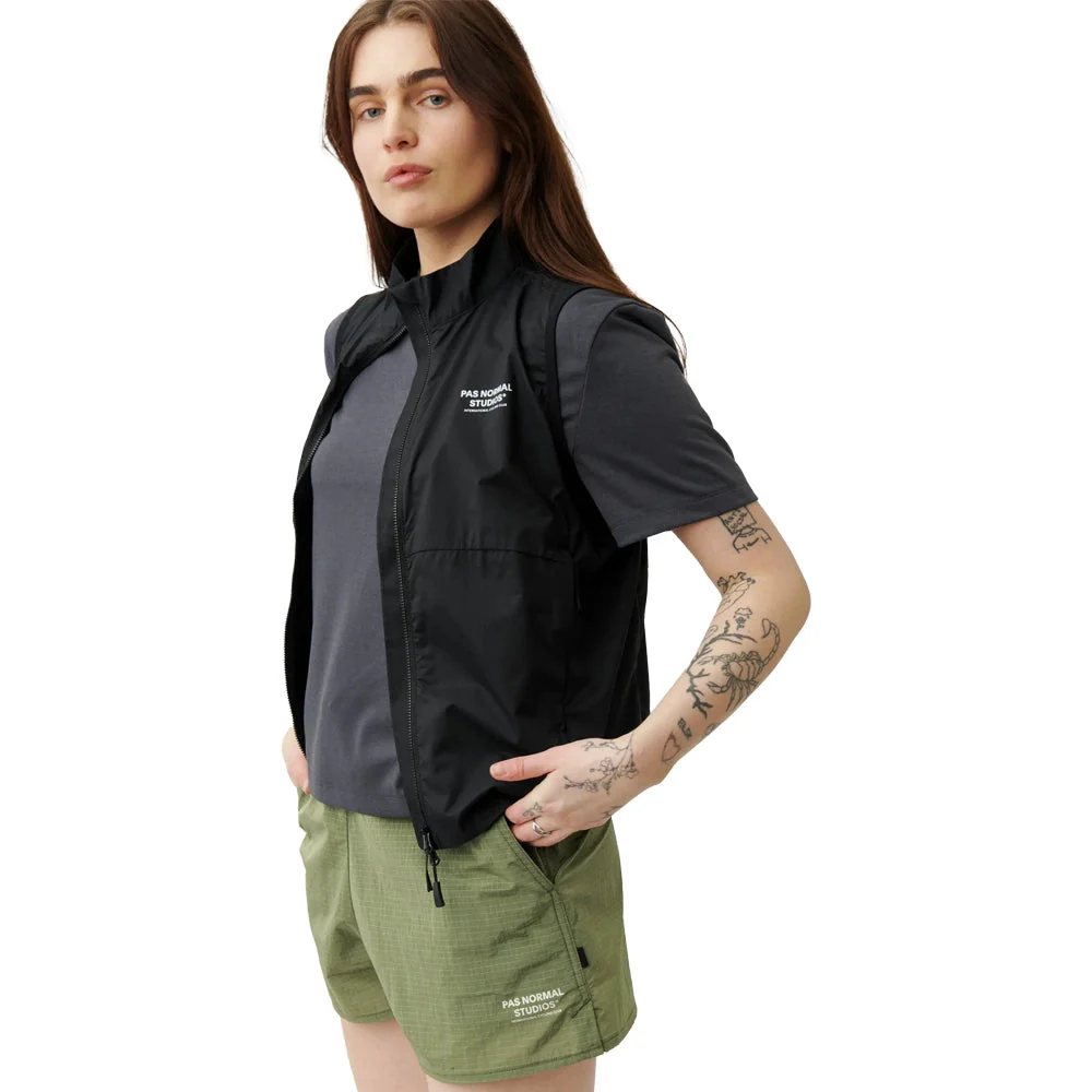 PAS NORMAL STUDIOS Off Race Stow Away Women Gilet - Black - Image 4