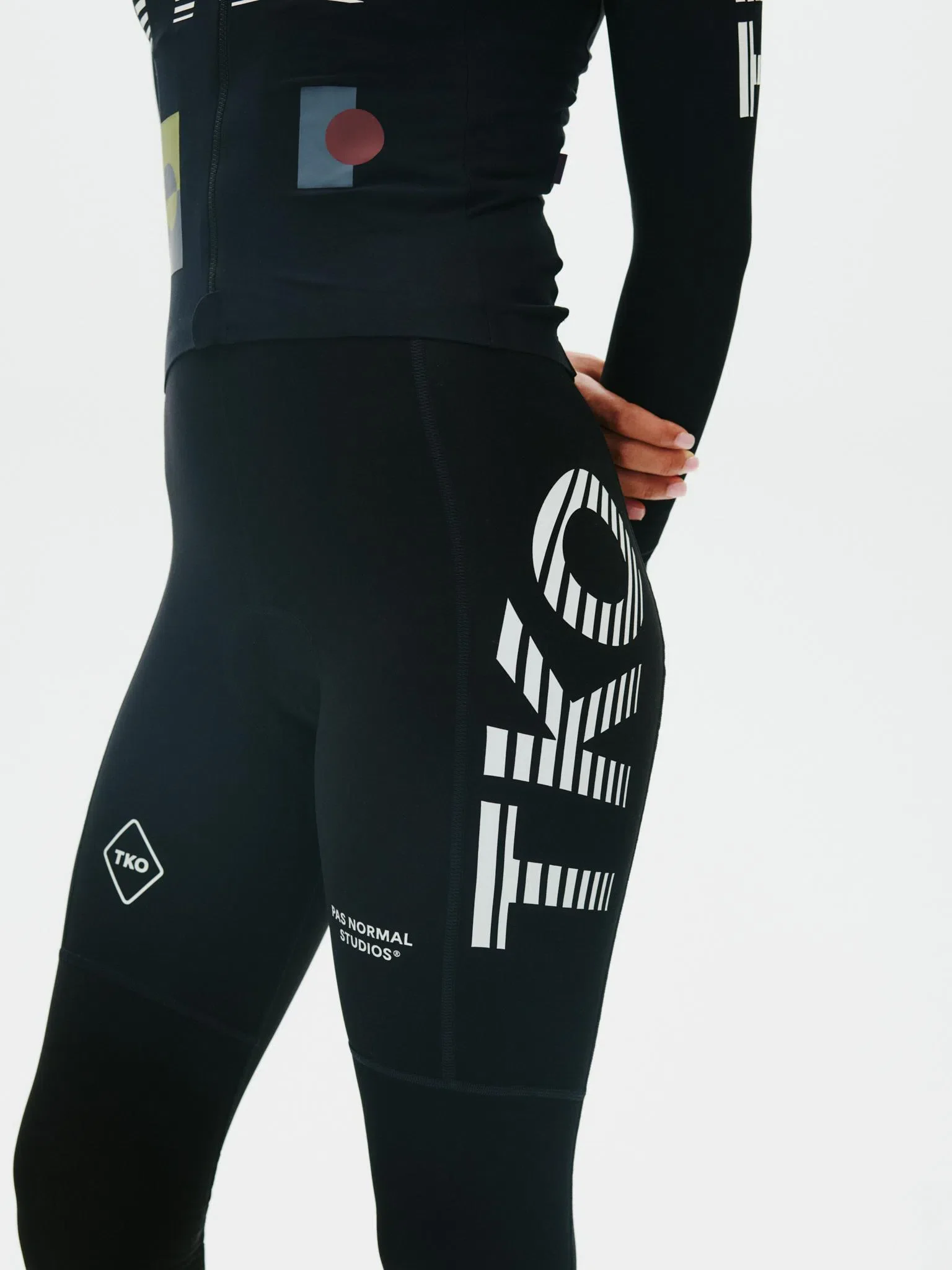 PAS NORMAL STUDIOS TKO Essential Thermal Women Long Bibs - Black - Image 4