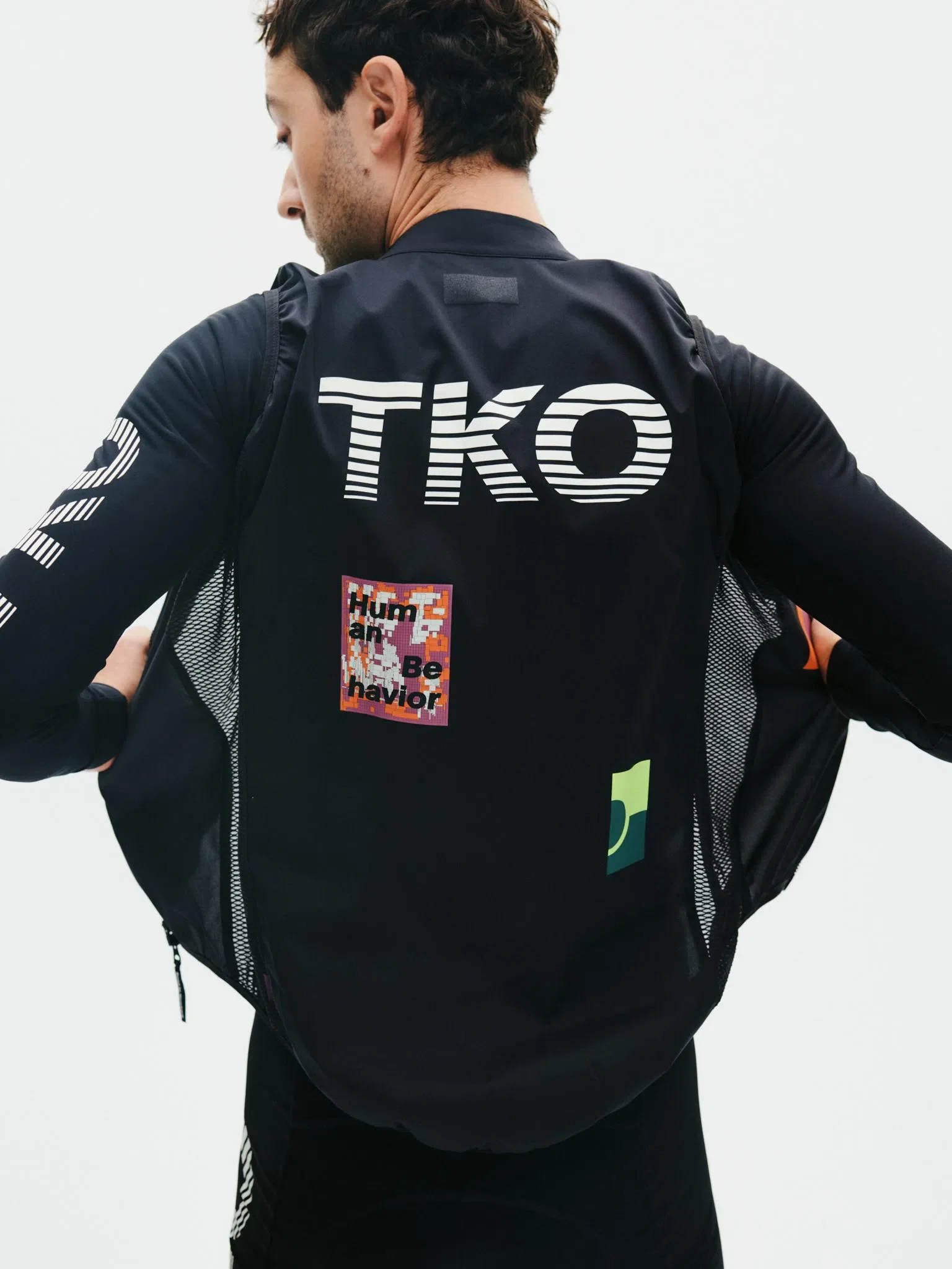 PAS NORMAL STUDIOS TKO Mechanism Stow Away Gilet AW24 - Black - Image 6
