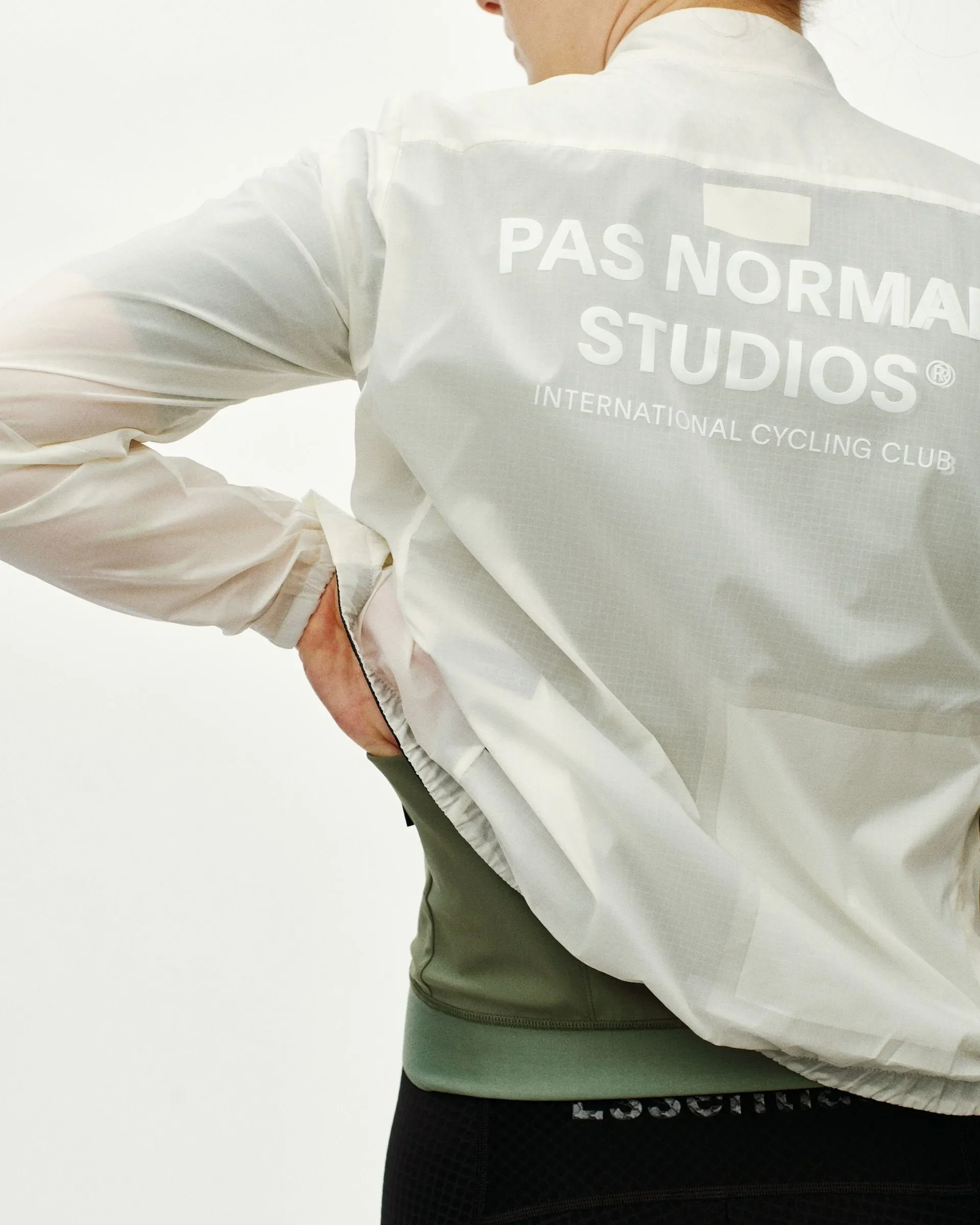 PAS NORMAL STUDIOS Women's Essential Insulated Jacket - Off White - Image 9
