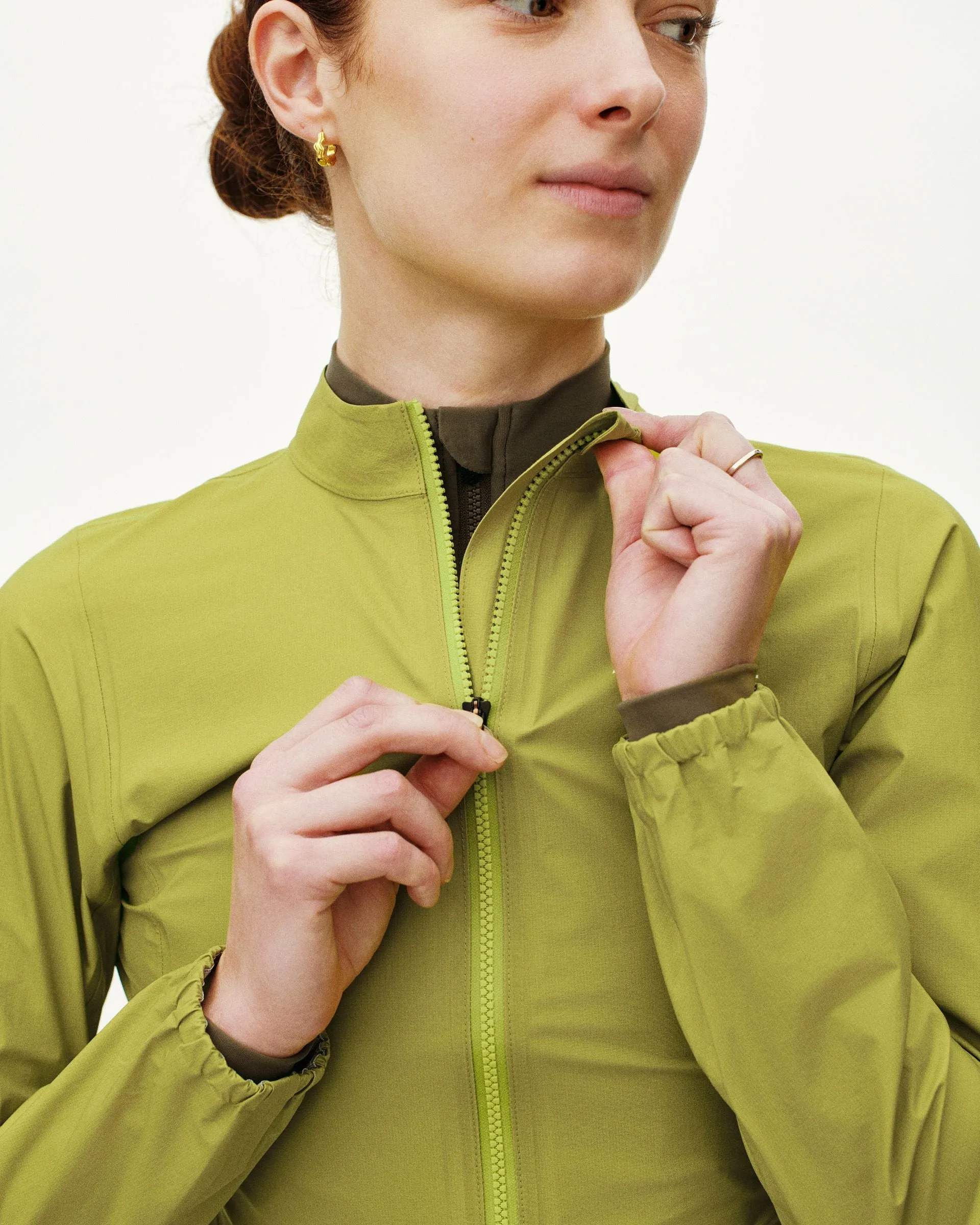 PAS NORMAL STUDIOS Women's Mechanism Rain Jacket - Moss Green - Image 7