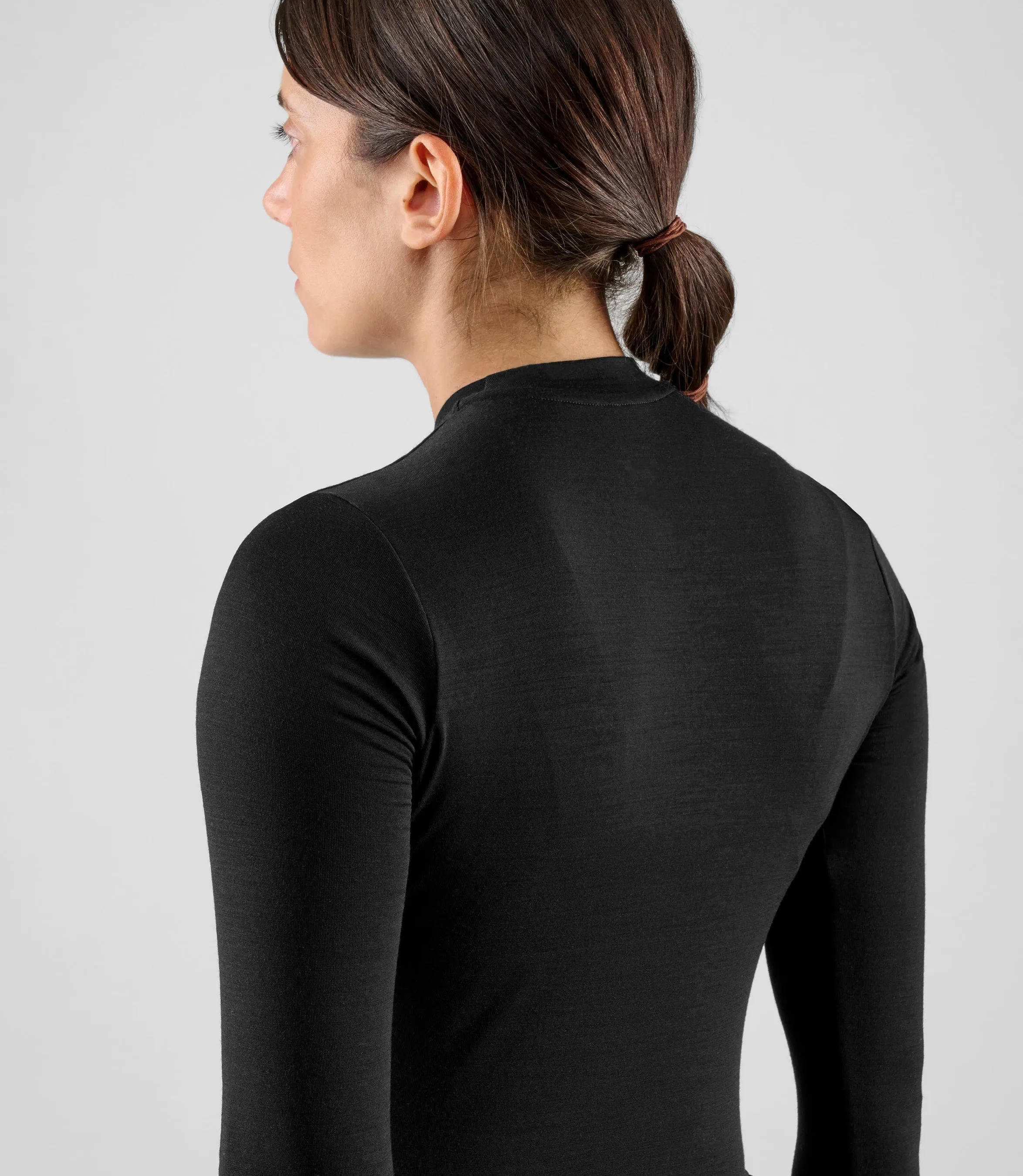 PEDALED Element Merino Long Sleeve Base Layer Women - Black - Image 6