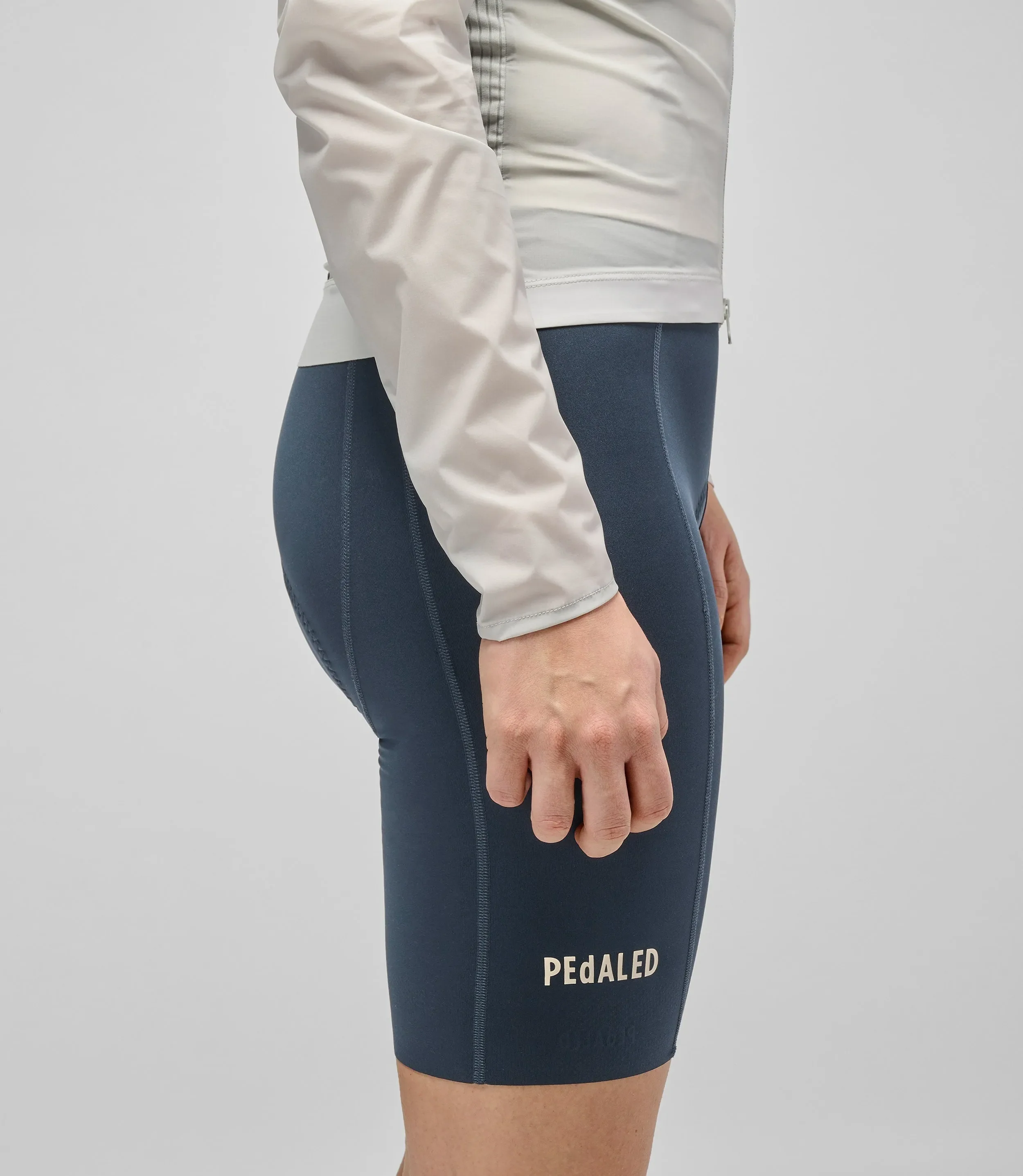 PEDALED Element Lightweight Windproof Women Jacket - Grey - Image 10