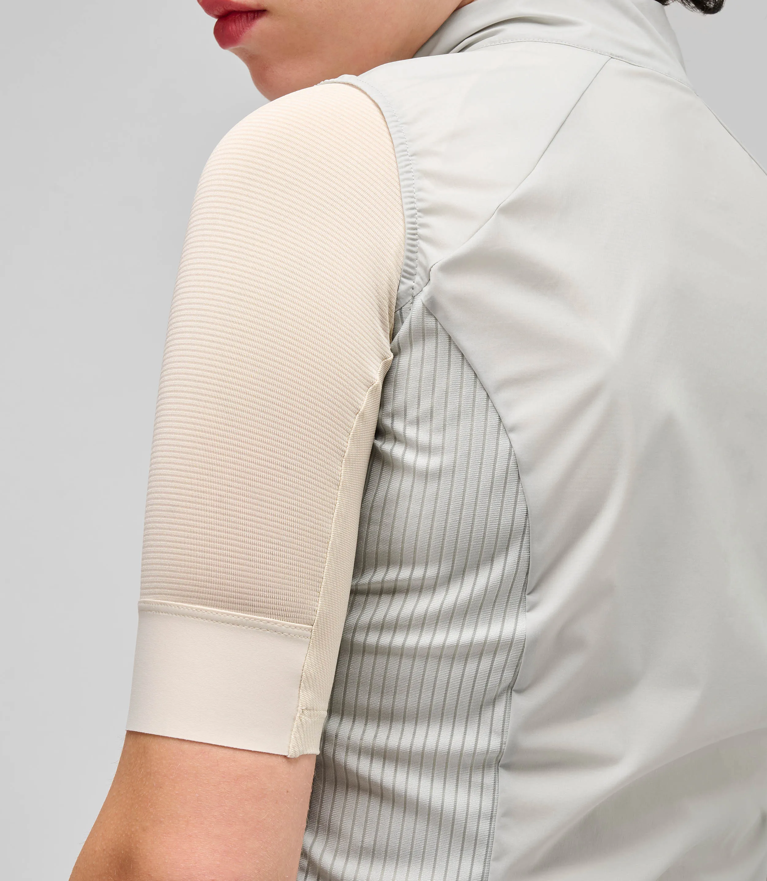 PEDALED Element Lightweight Windproof Women Vest - Grey - Image 7