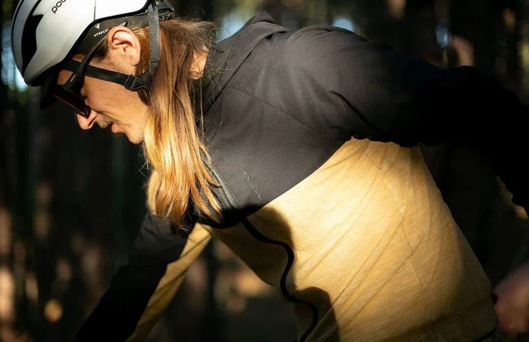 PEDALED Jary AllRoad Hooded Jersey - Mustard - Image 3