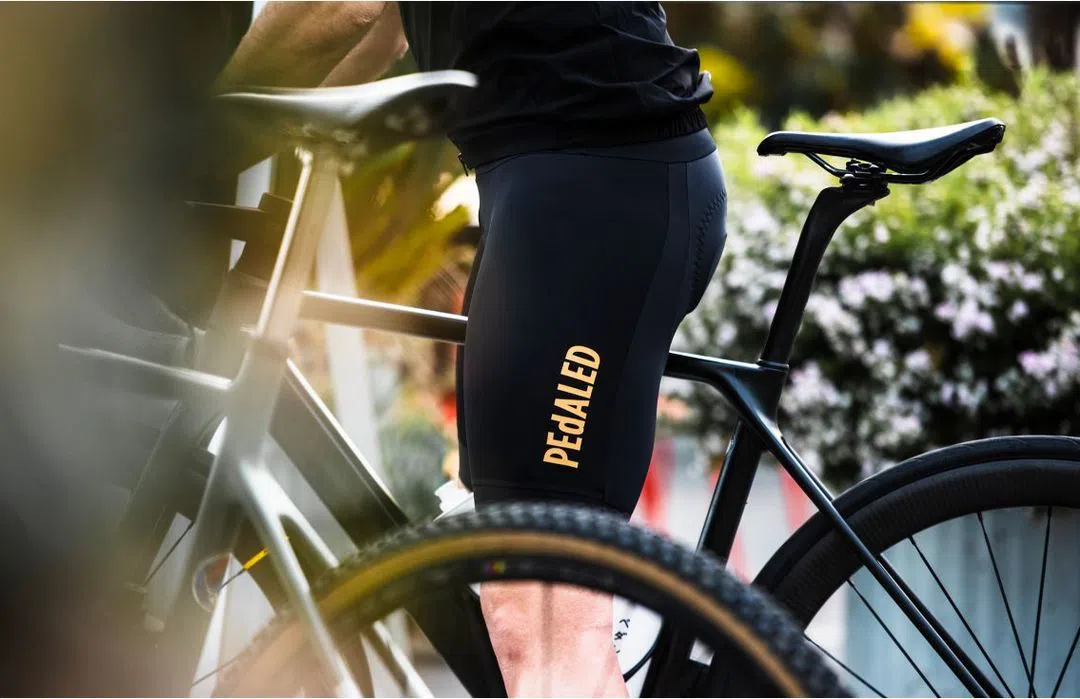 PEDALED Mirai Lightweight Bibshorts - Charcoal Gray - Image 8